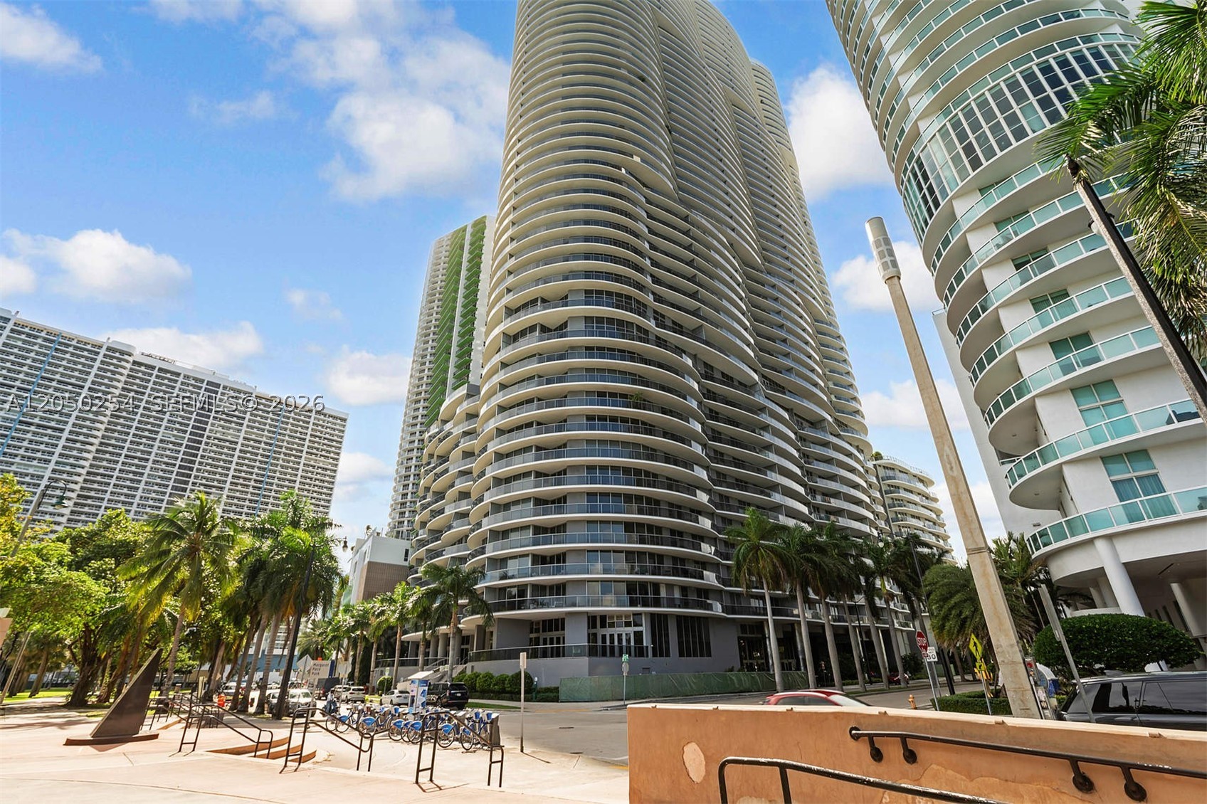 488 NE 18th St #3903, Miami FL 33132