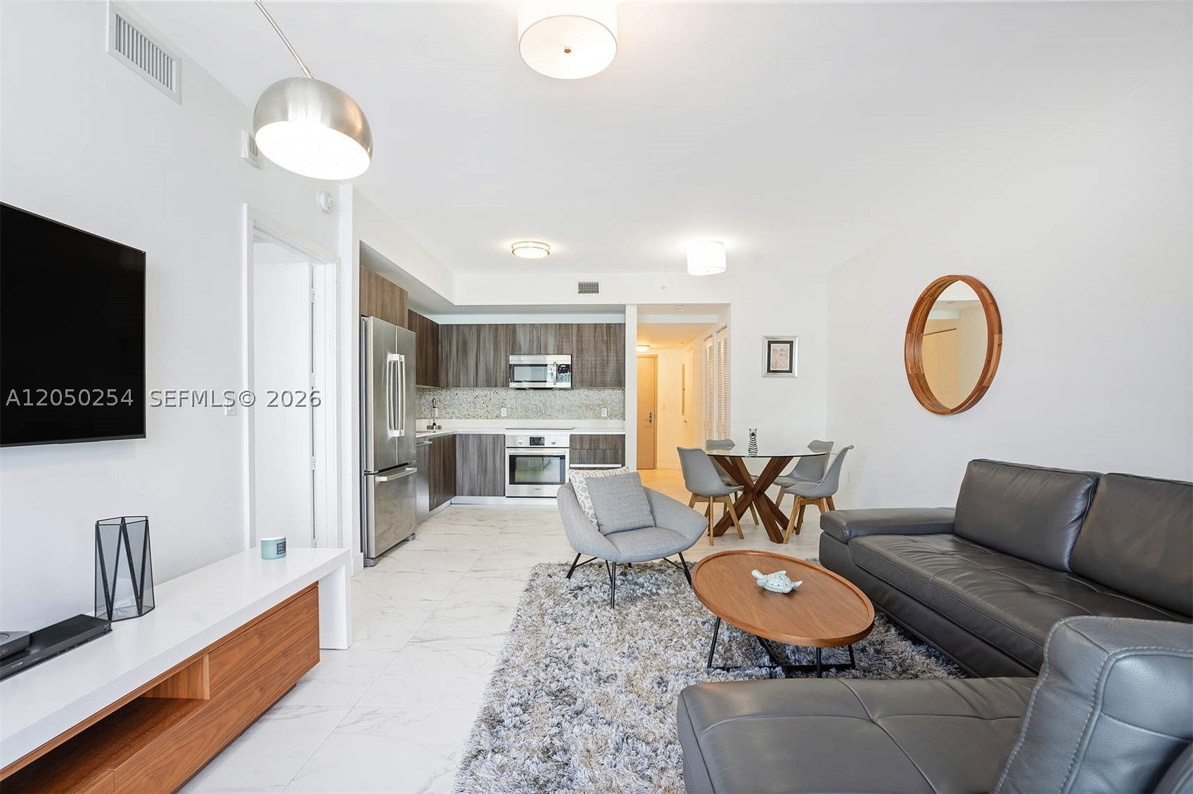 488 NE 18th St #3903, Miami FL 33132