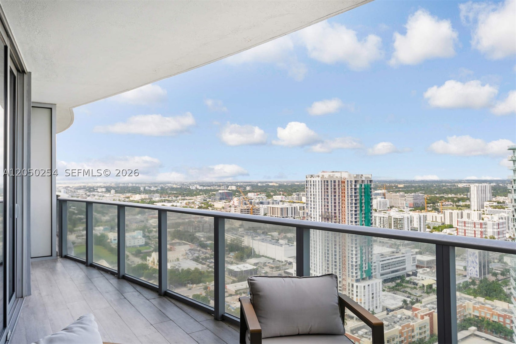 488 NE 18th St #3903, Miami FL 33132