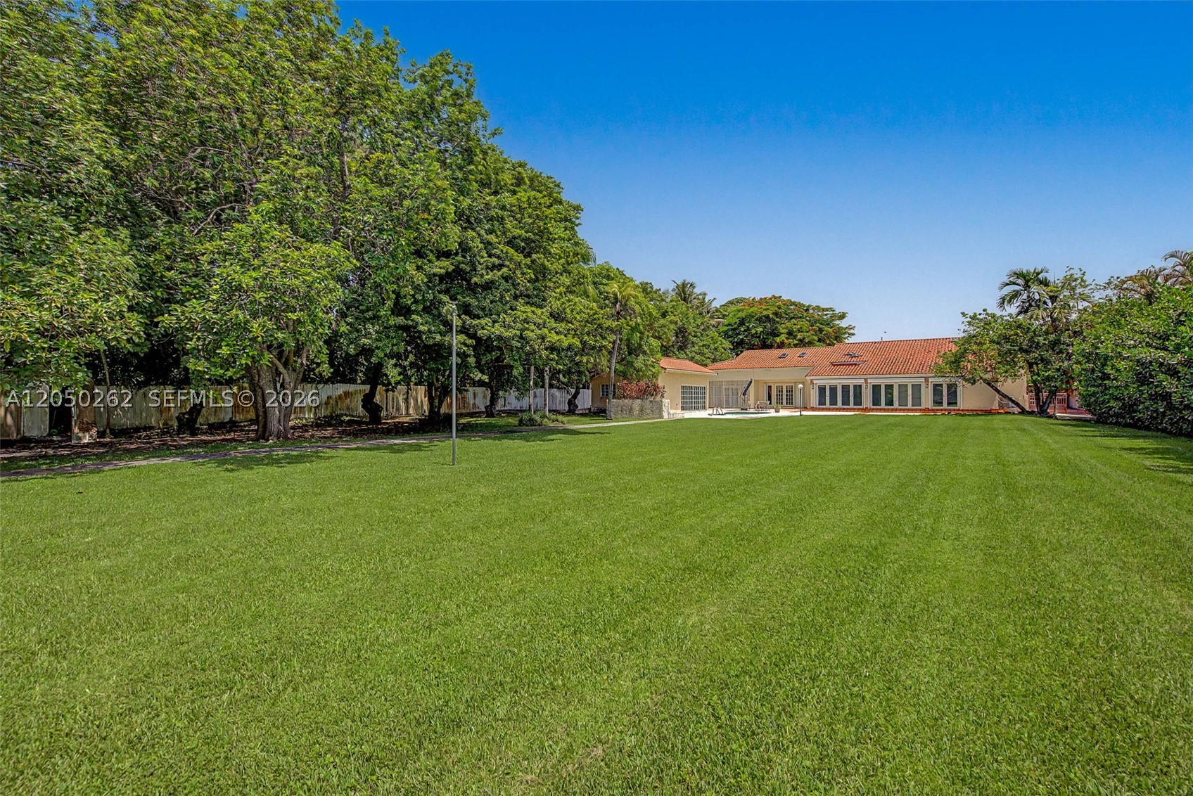 7030 Sunset Dr, Miami FL 33143