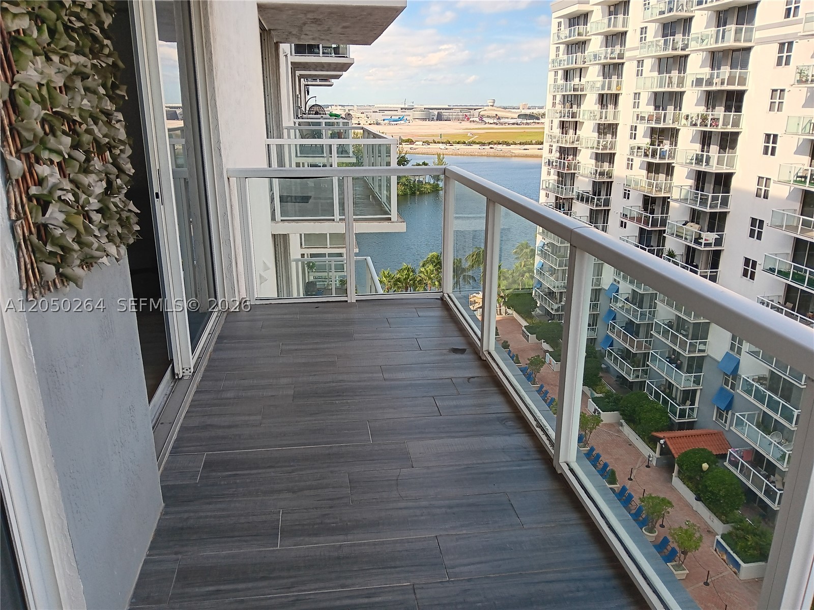 5077 NW 7th St #1506, Miami FL 33126