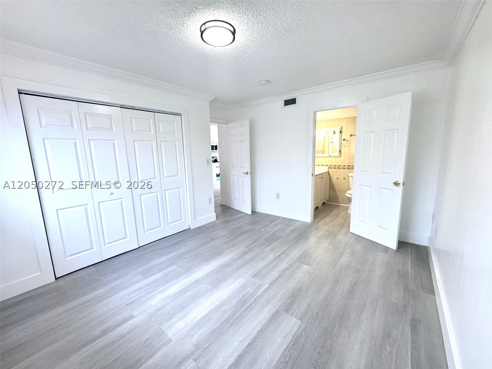 2740 W 62nd St #205, Hialeah FL 33016