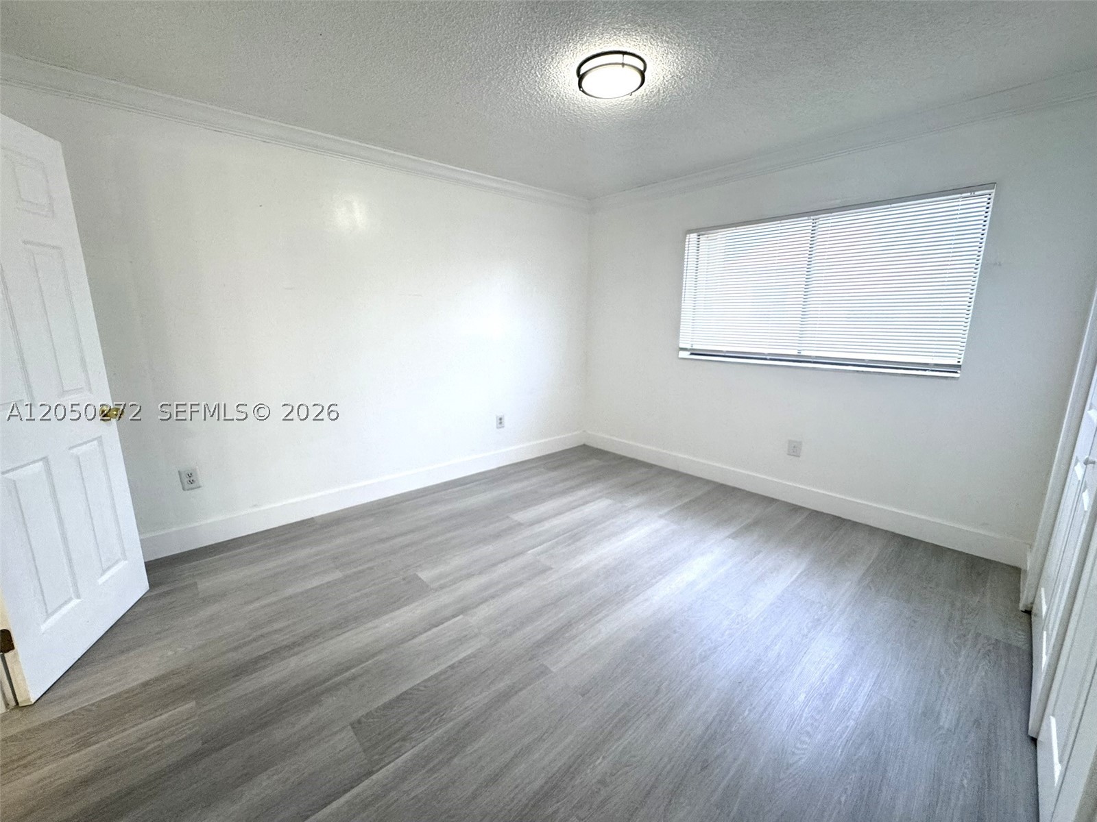2740 W 62nd St #205, Hialeah FL 33016