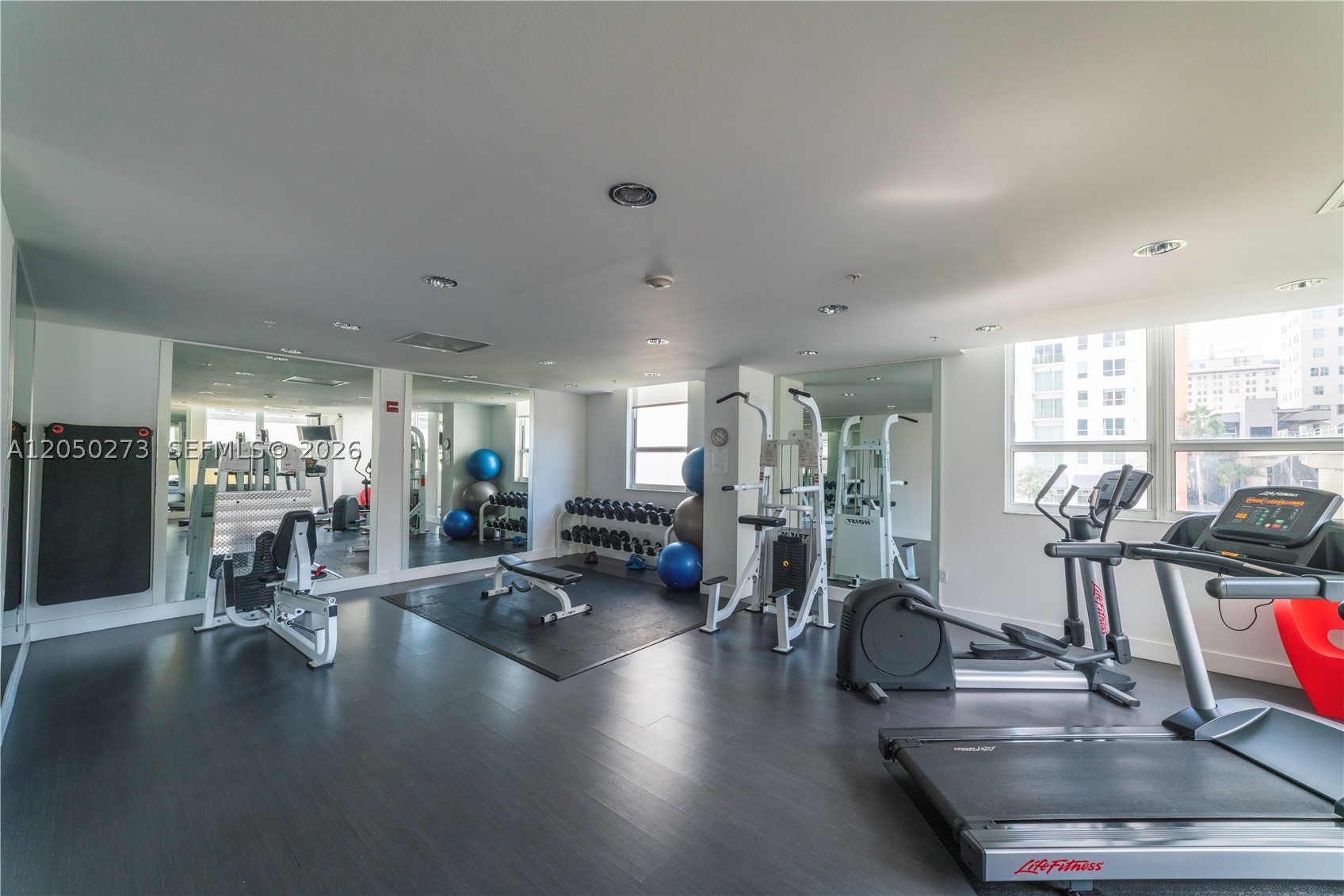 234 NE 3rd St #305, Miami FL 33132