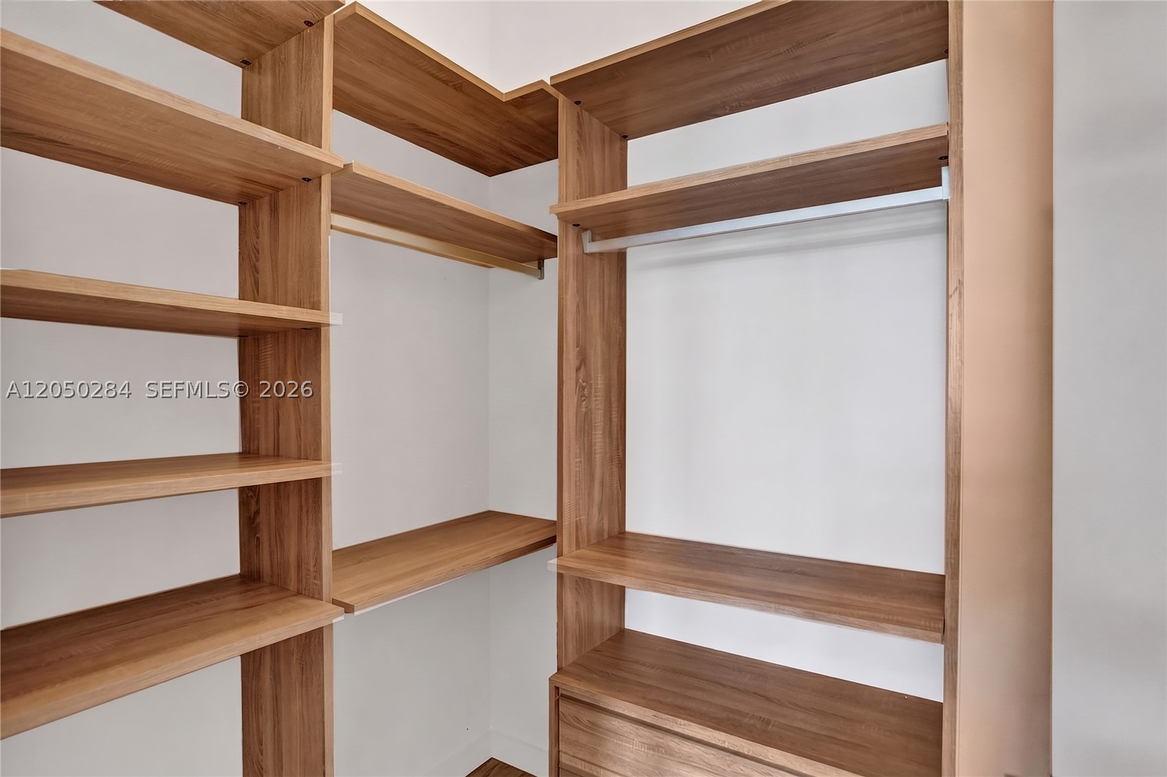 4701 N Meridian Ave #214, Miami Beach FL 33140
