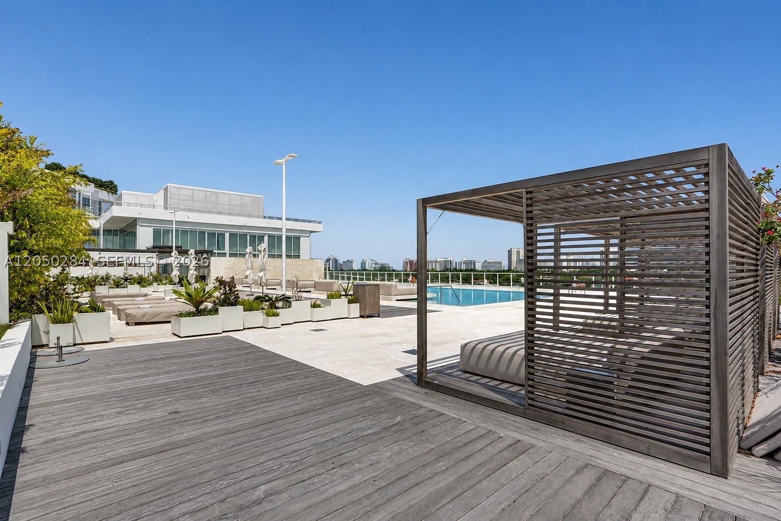 4701 N Meridian Ave #214, Miami Beach FL 33140
