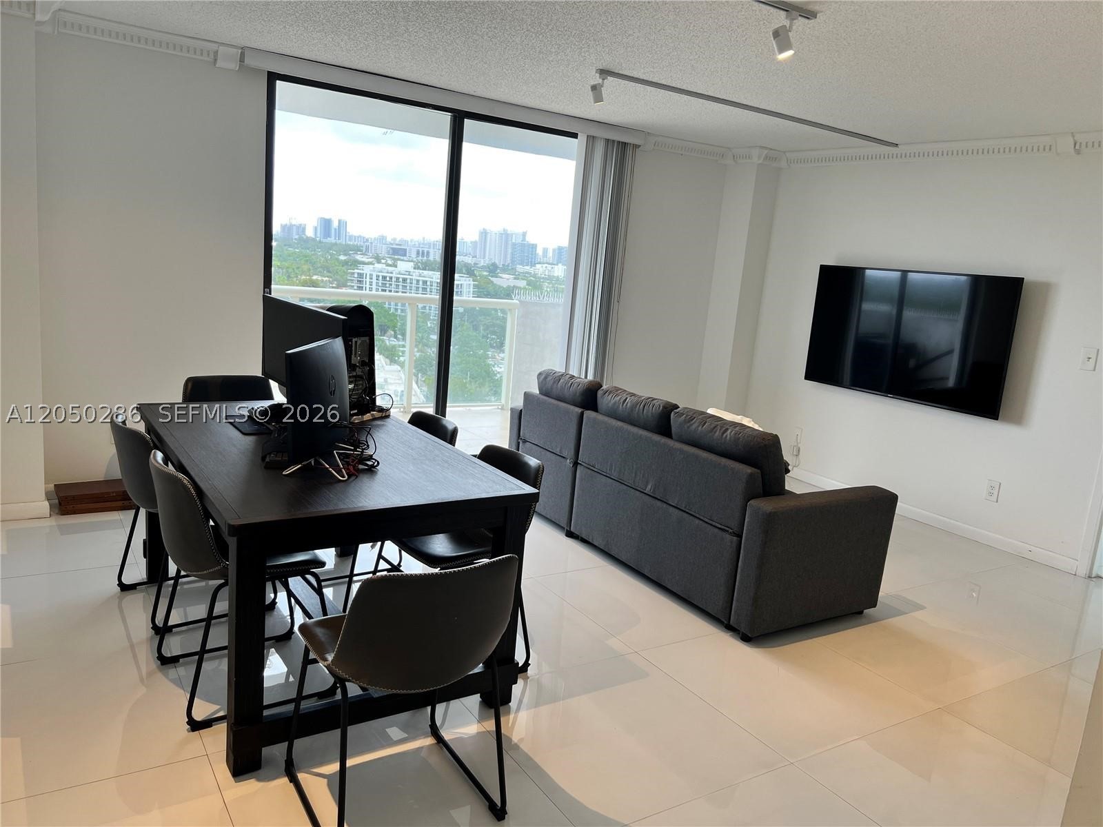 13499 Biscayne Blvd #1407, North Miami FL 33181