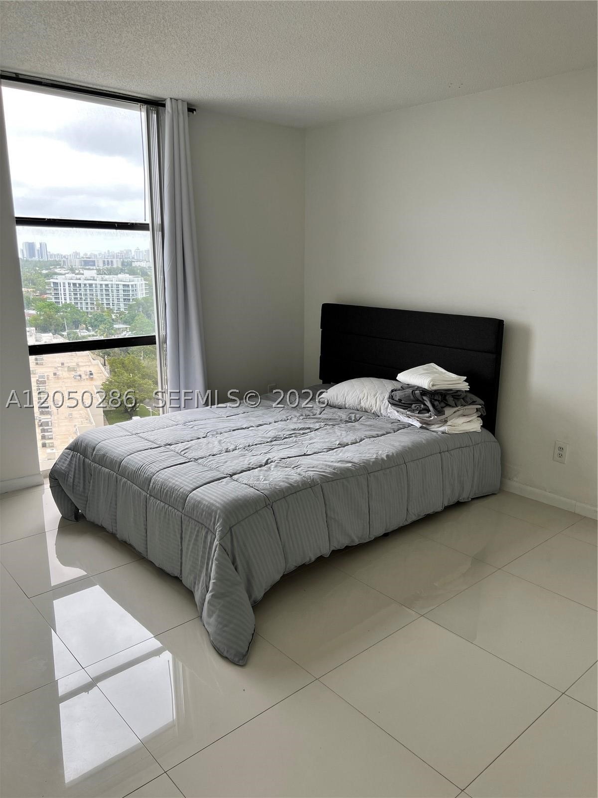 13499 Biscayne Blvd #1407, North Miami FL 33181