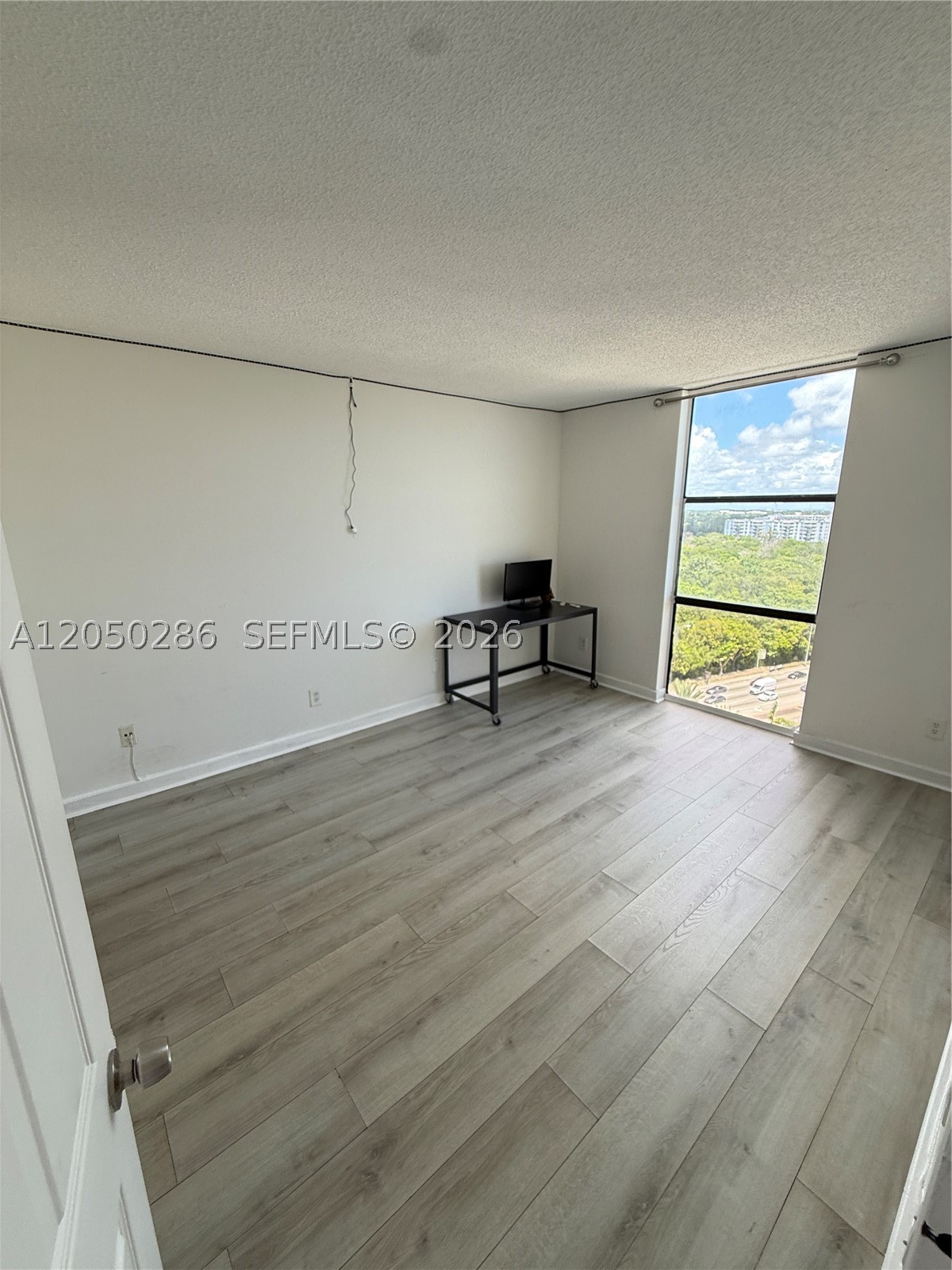 13499 Biscayne Blvd #1407, North Miami FL 33181