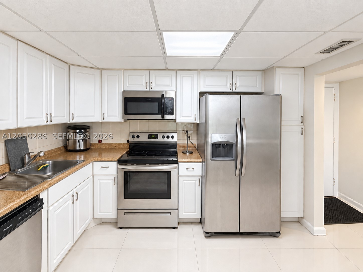 13499 Biscayne Blvd #1407, North Miami FL 33181