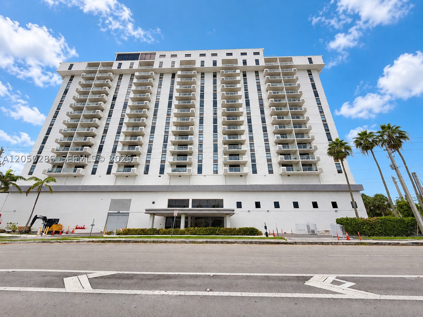 13499 Biscayne Blvd #1407, North Miami FL 33181