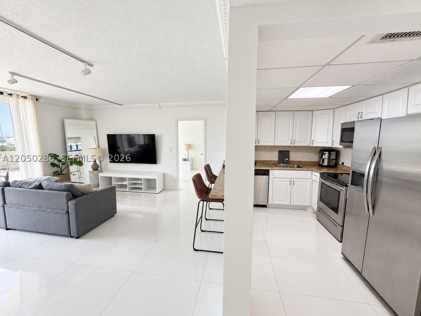 13499 Biscayne Blvd #1407, North Miami FL 33181