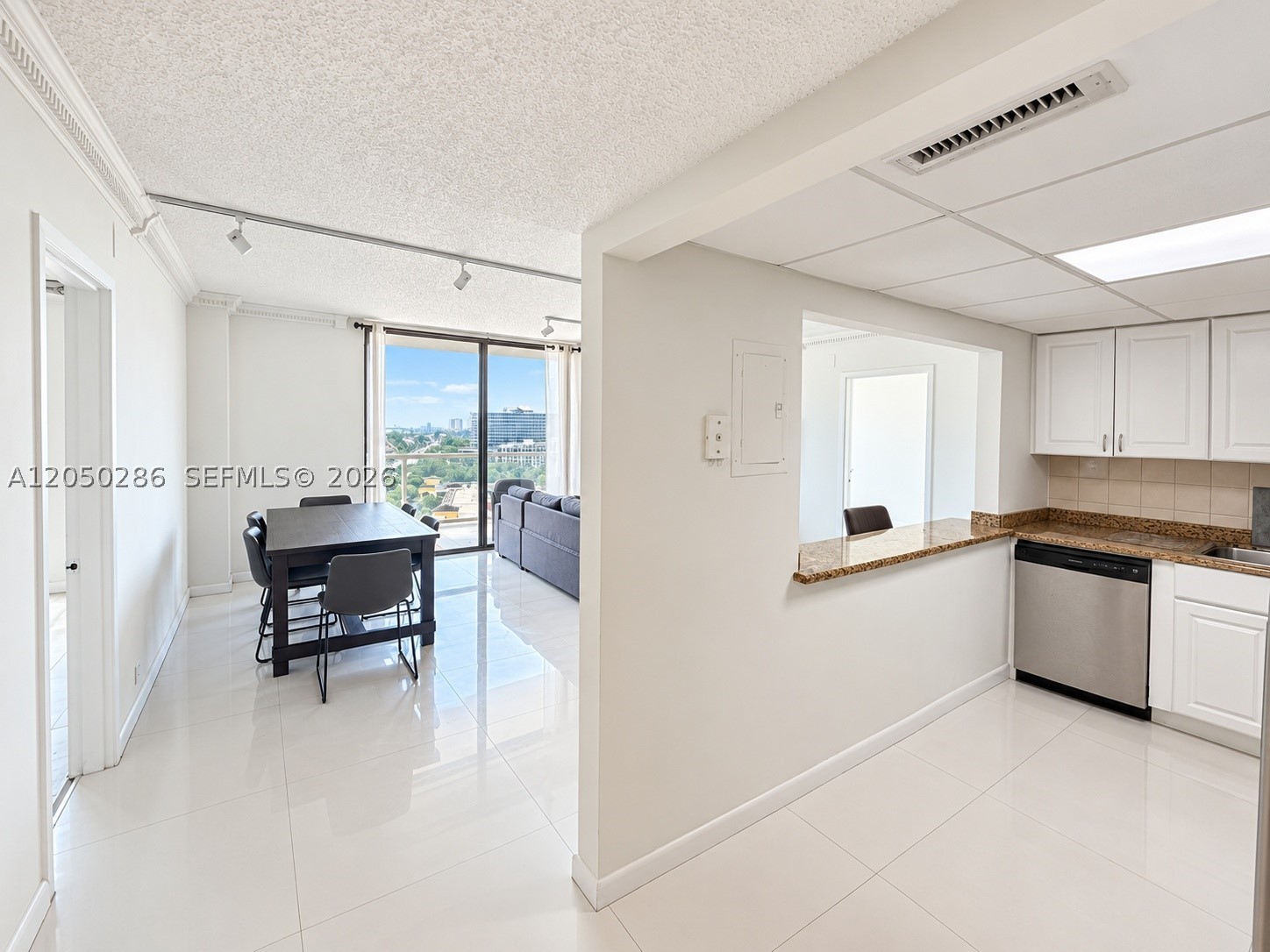 13499 Biscayne Blvd #1407, North Miami FL 33181