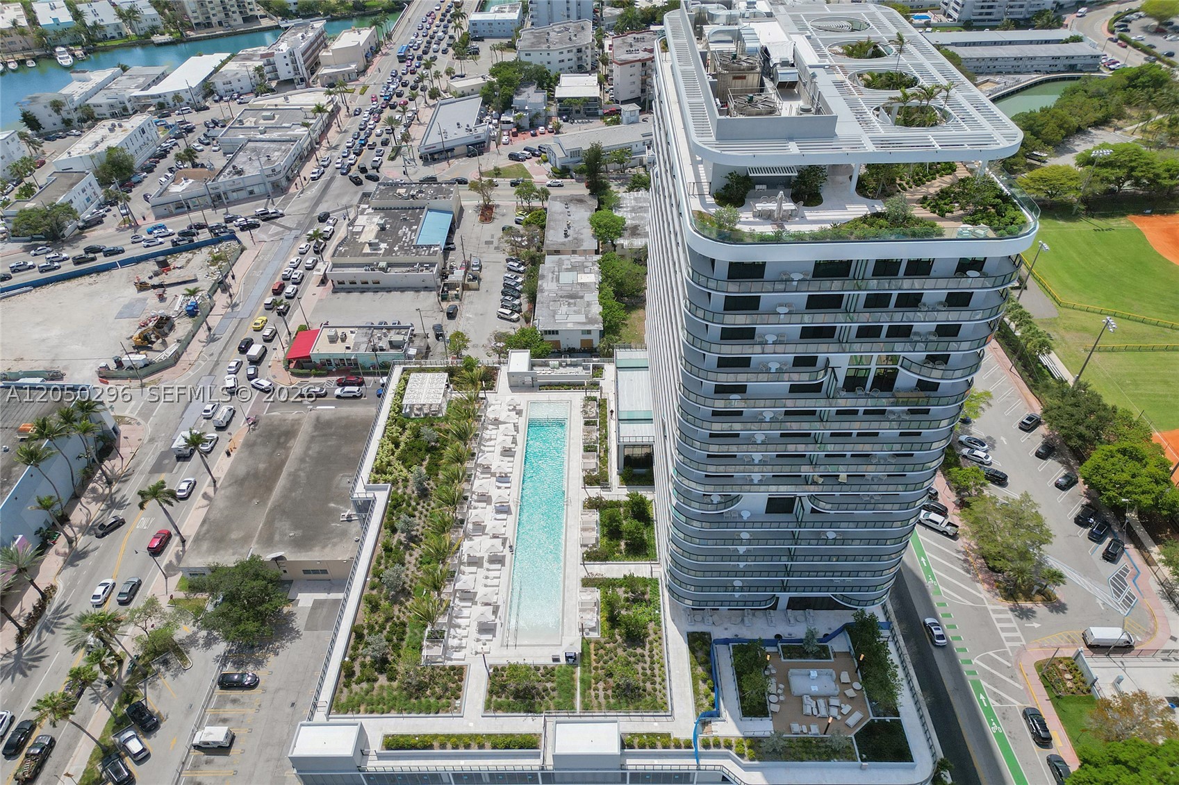 580 72nd St #2102, Miami Beach FL 33141