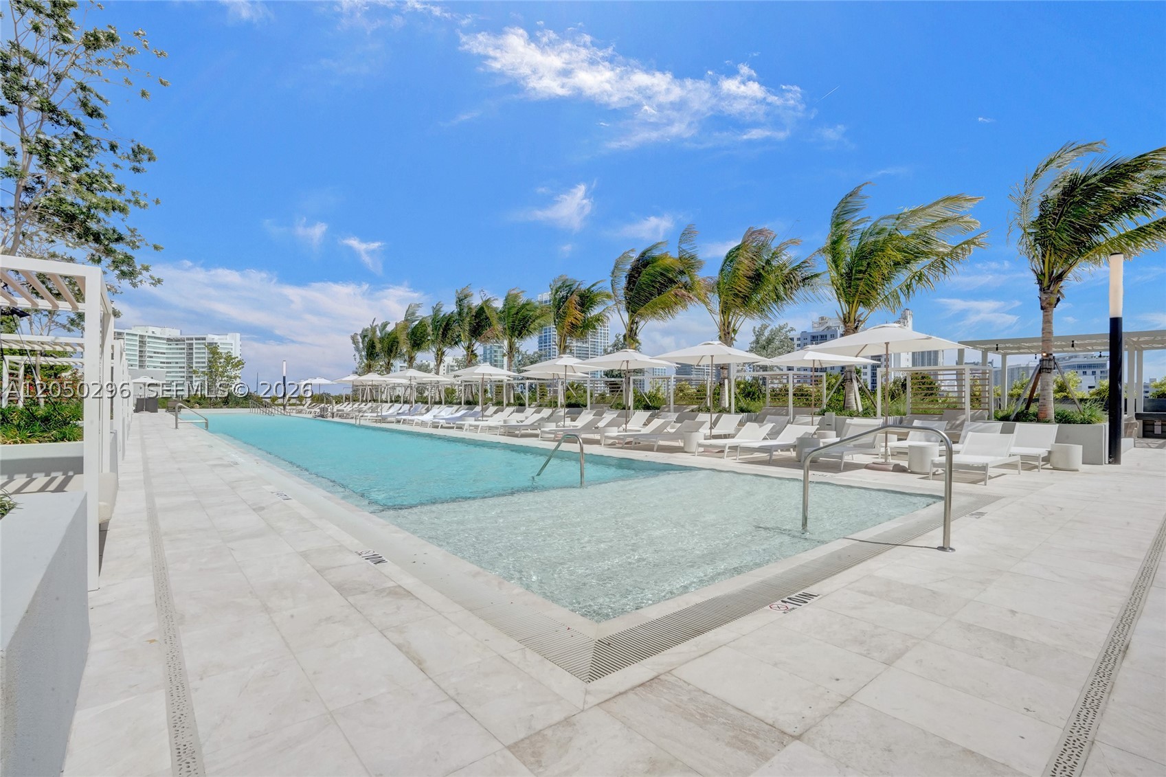 580 72nd St #2102, Miami Beach FL 33141