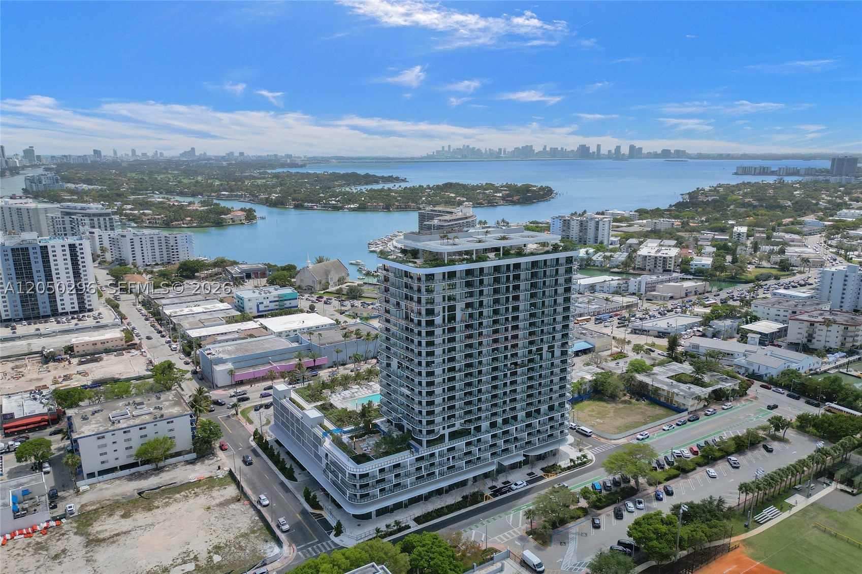 580 72nd St #2102, Miami Beach FL 33141
