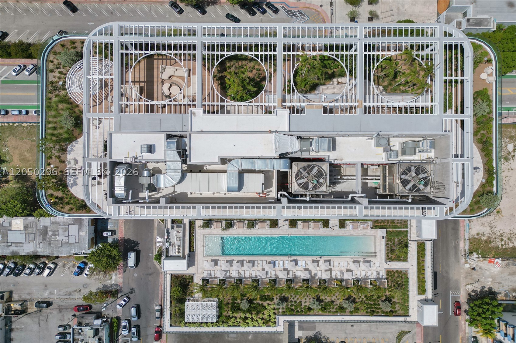 580 72nd St #2102, Miami Beach FL 33141