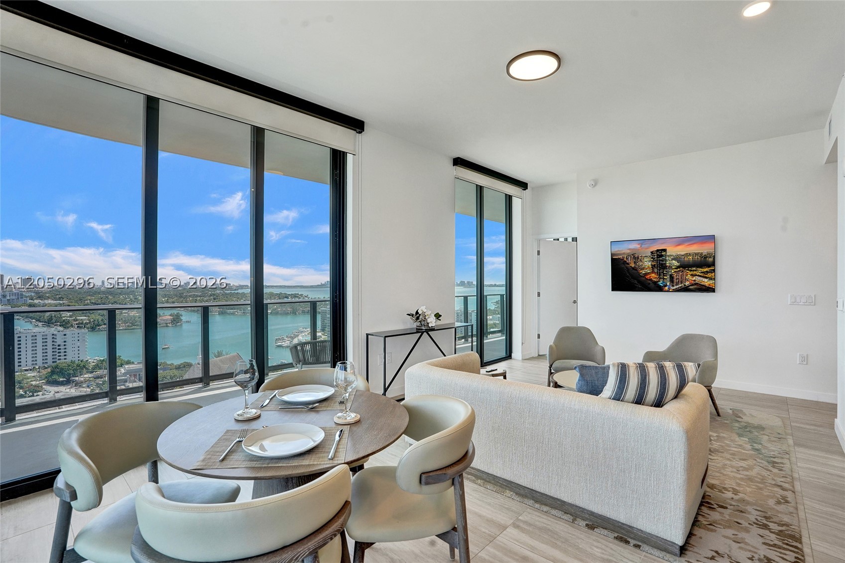 580 72nd St #2102, Miami Beach FL 33141