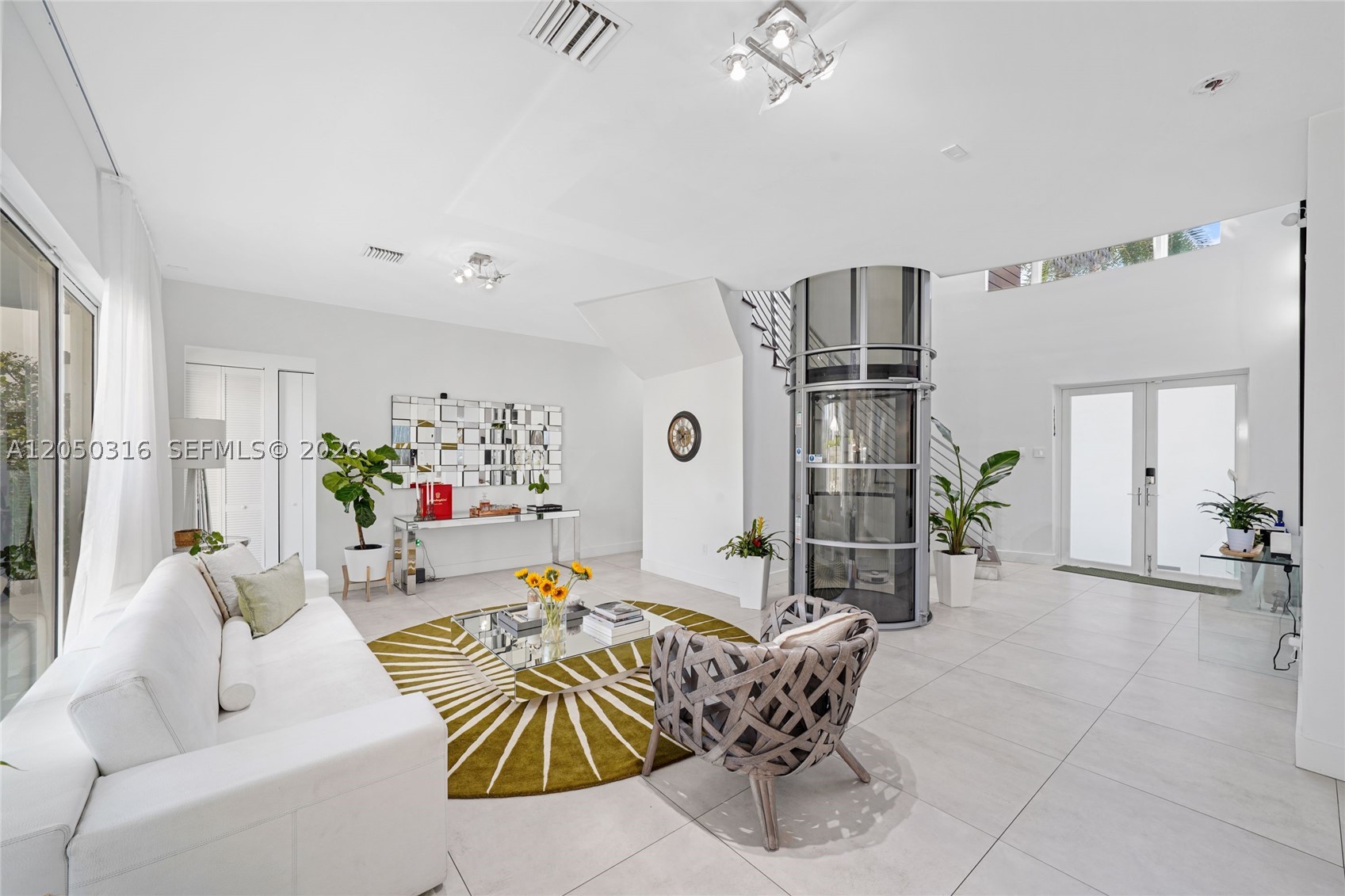 7515 NW 99th Ave, Doral FL 33178