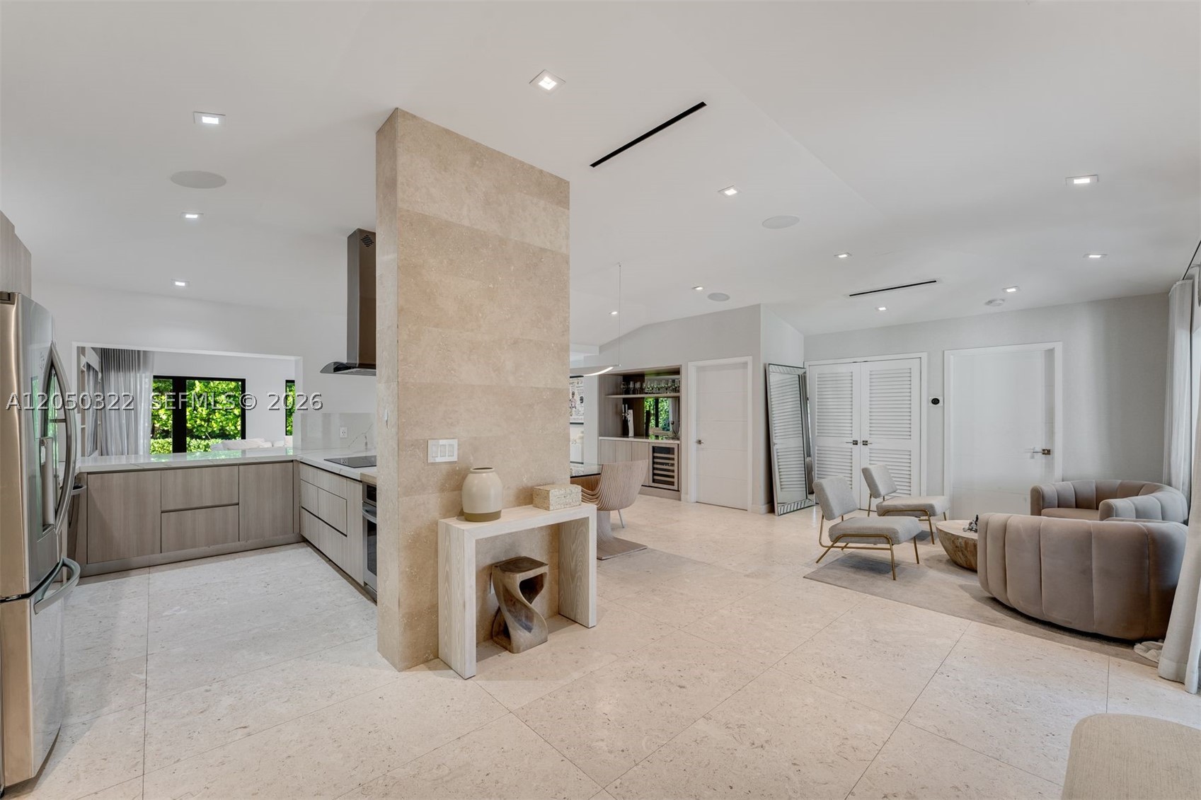 771 Fairway Dr, Miami Beach FL 33141