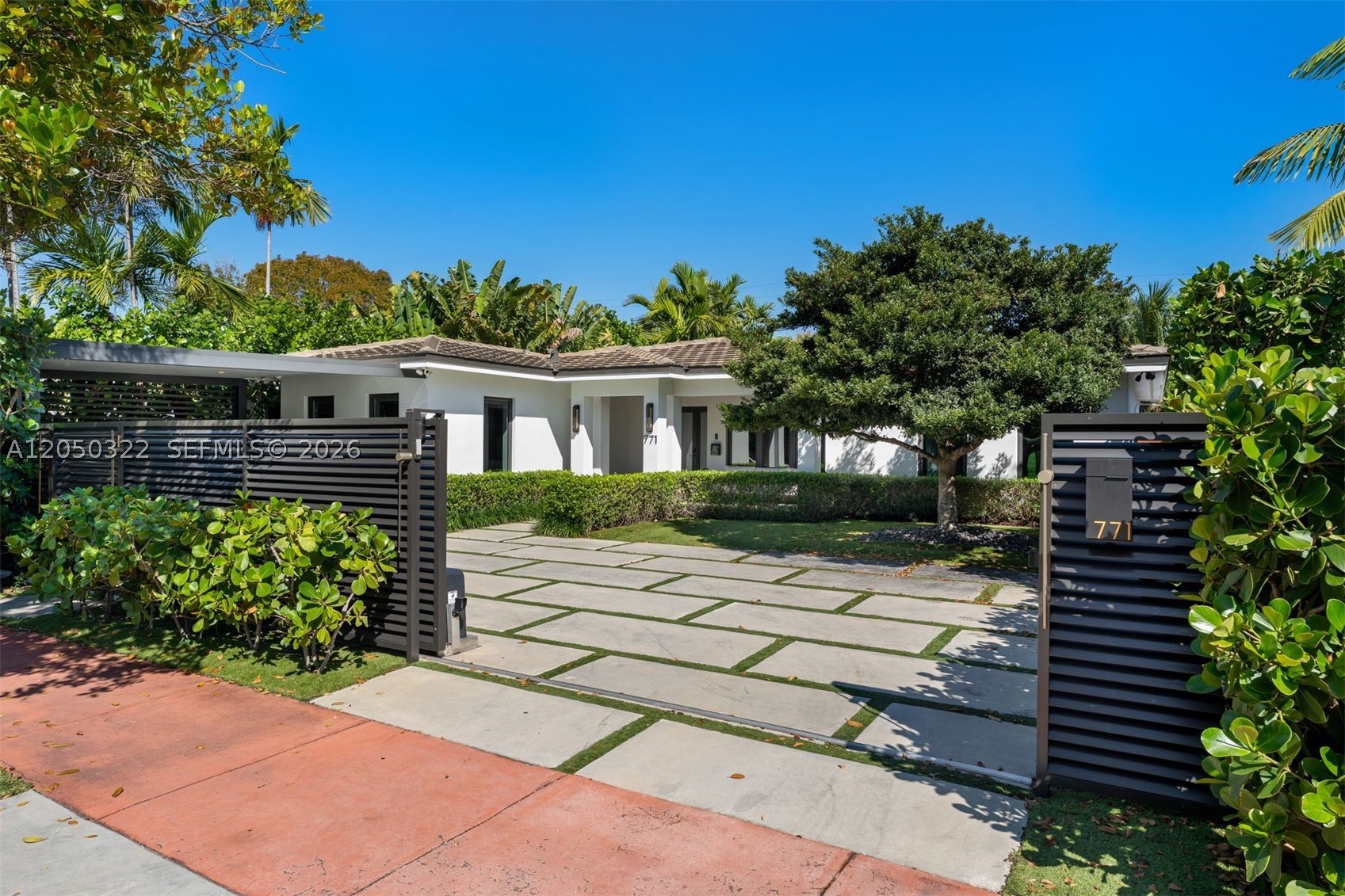 771 Fairway Dr, Miami Beach FL 33141