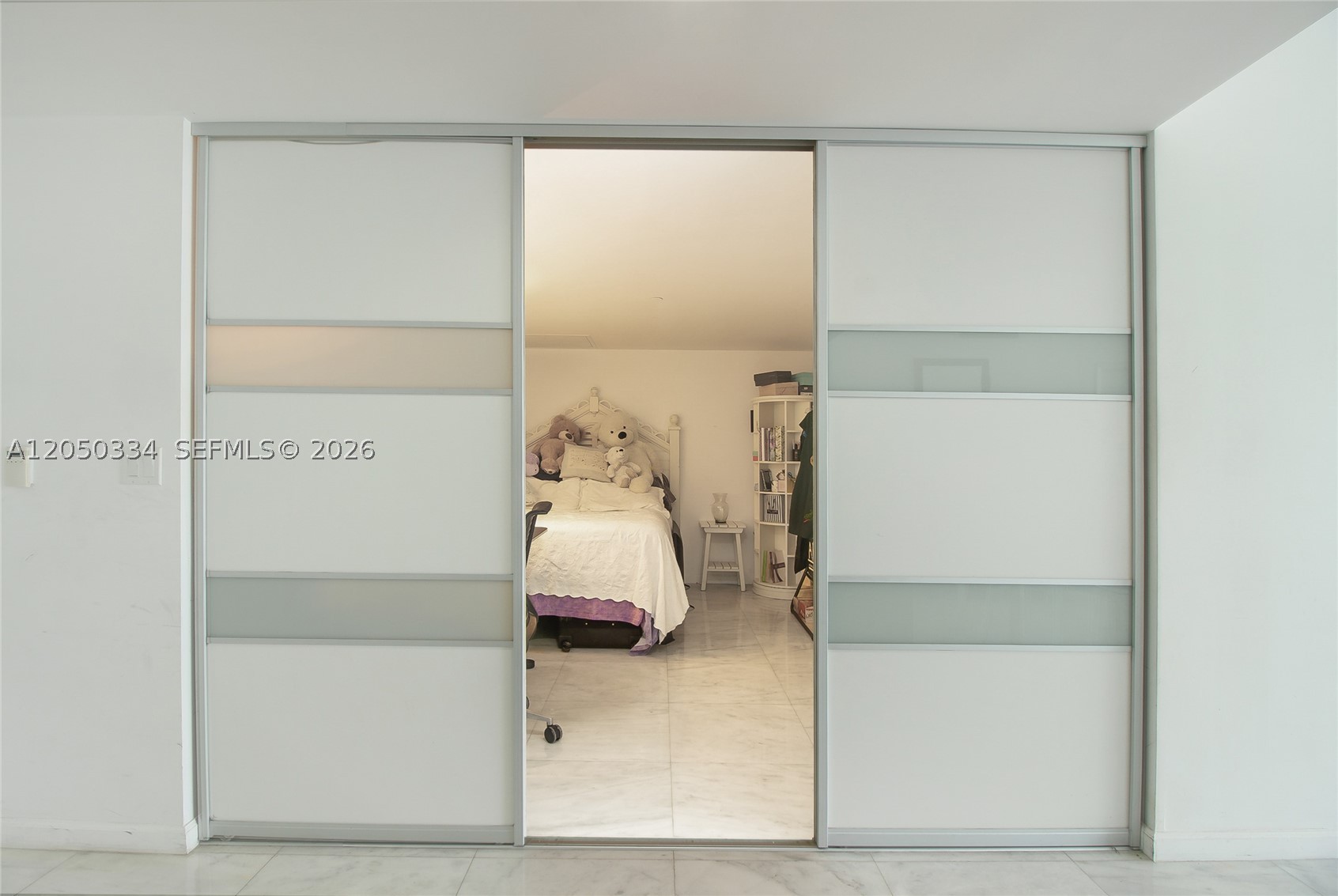 495 Brickell Ave #3803, Miami FL 33131