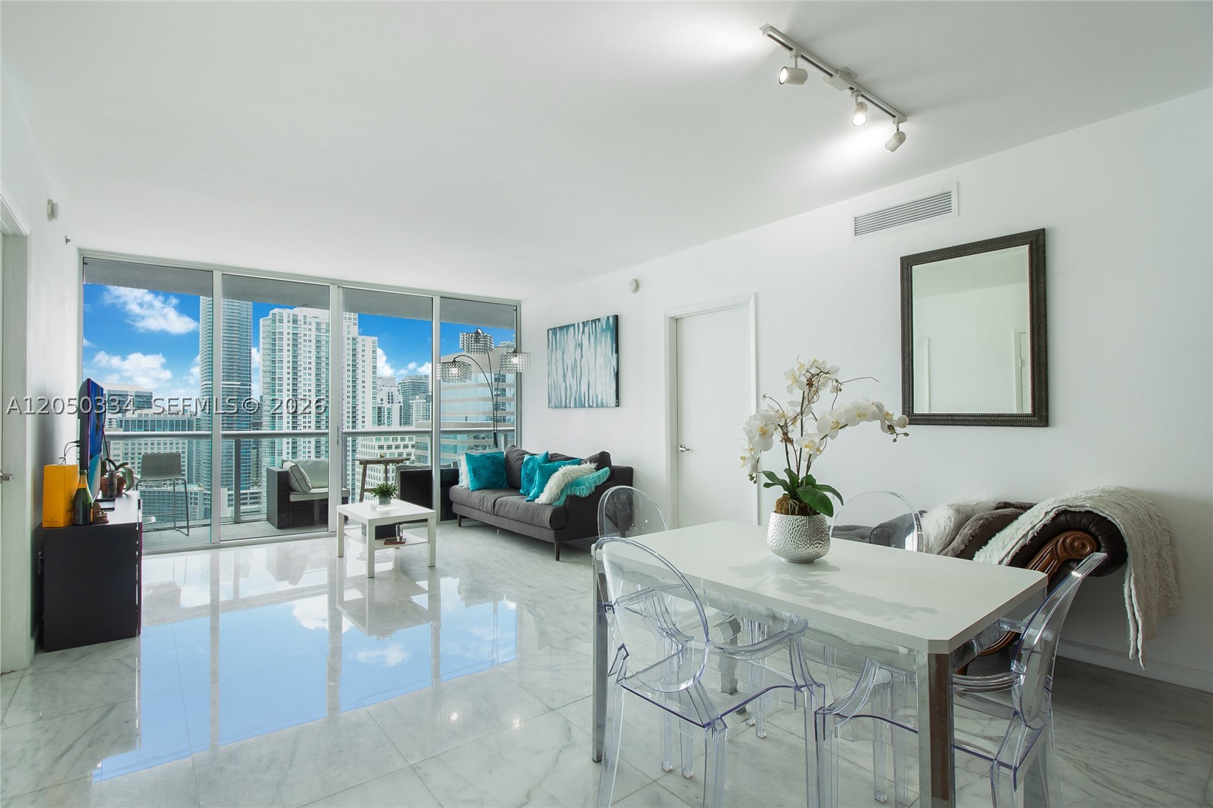 495 Brickell Ave #3803, Miami FL 33131