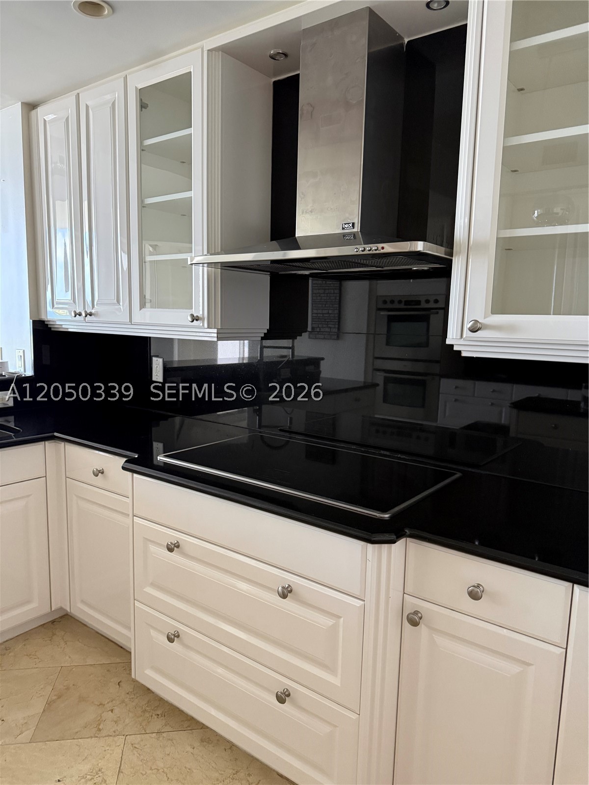 21200 Point Pl #1403, Aventura FL 33180