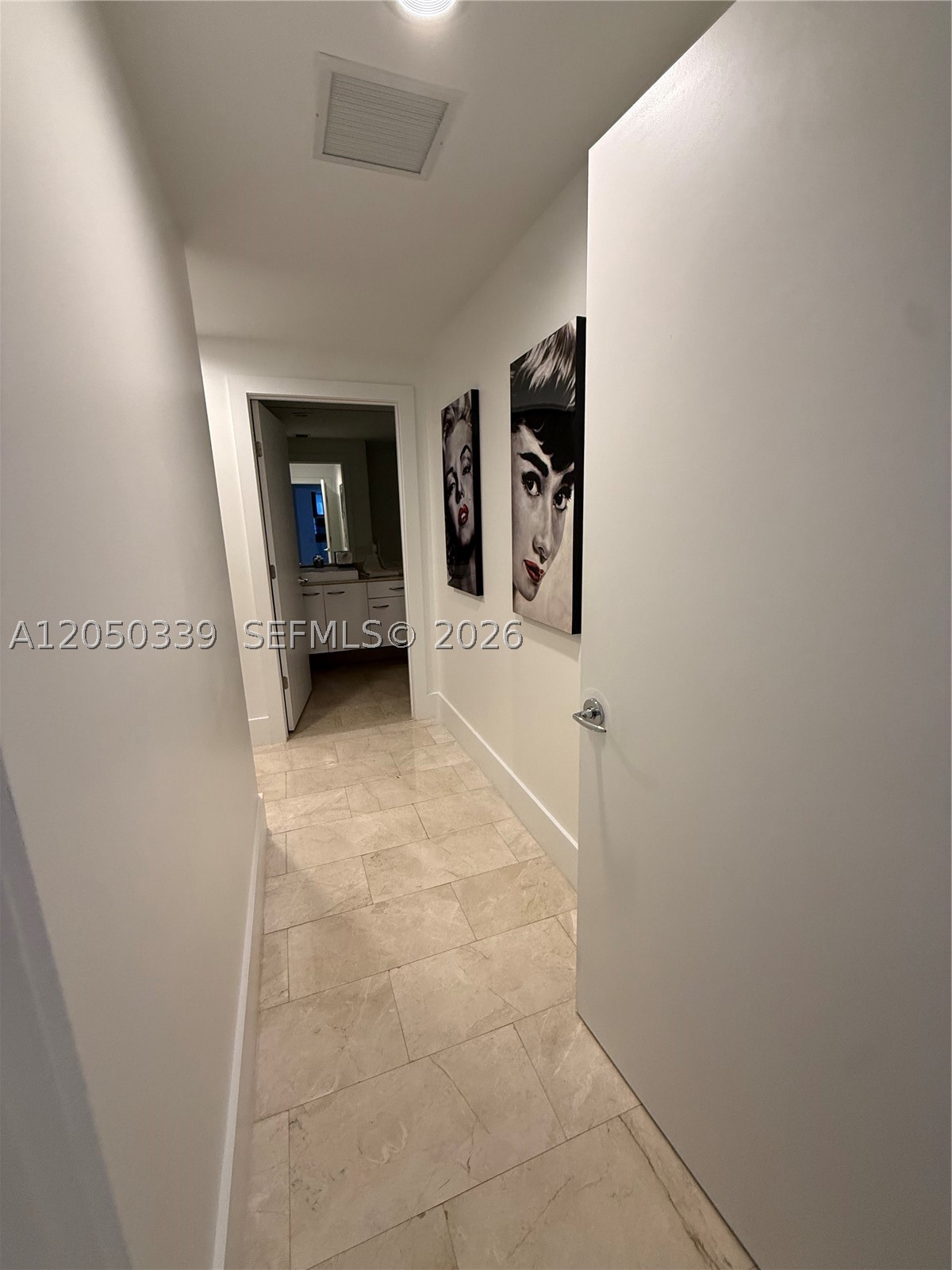 21200 Point Pl #1403, Aventura FL 33180