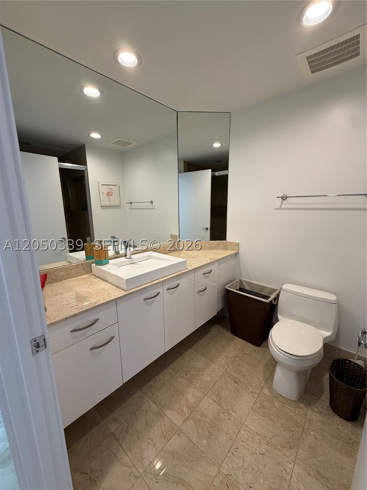 21200 Point Pl #1403, Aventura FL 33180