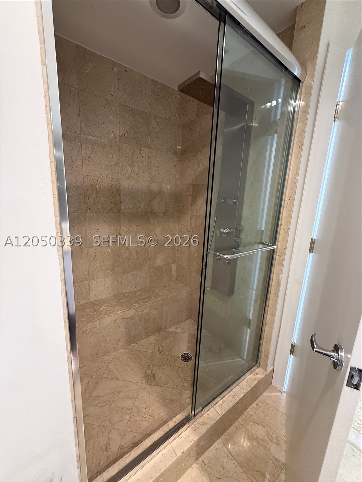 21200 Point Pl #1403, Aventura FL 33180