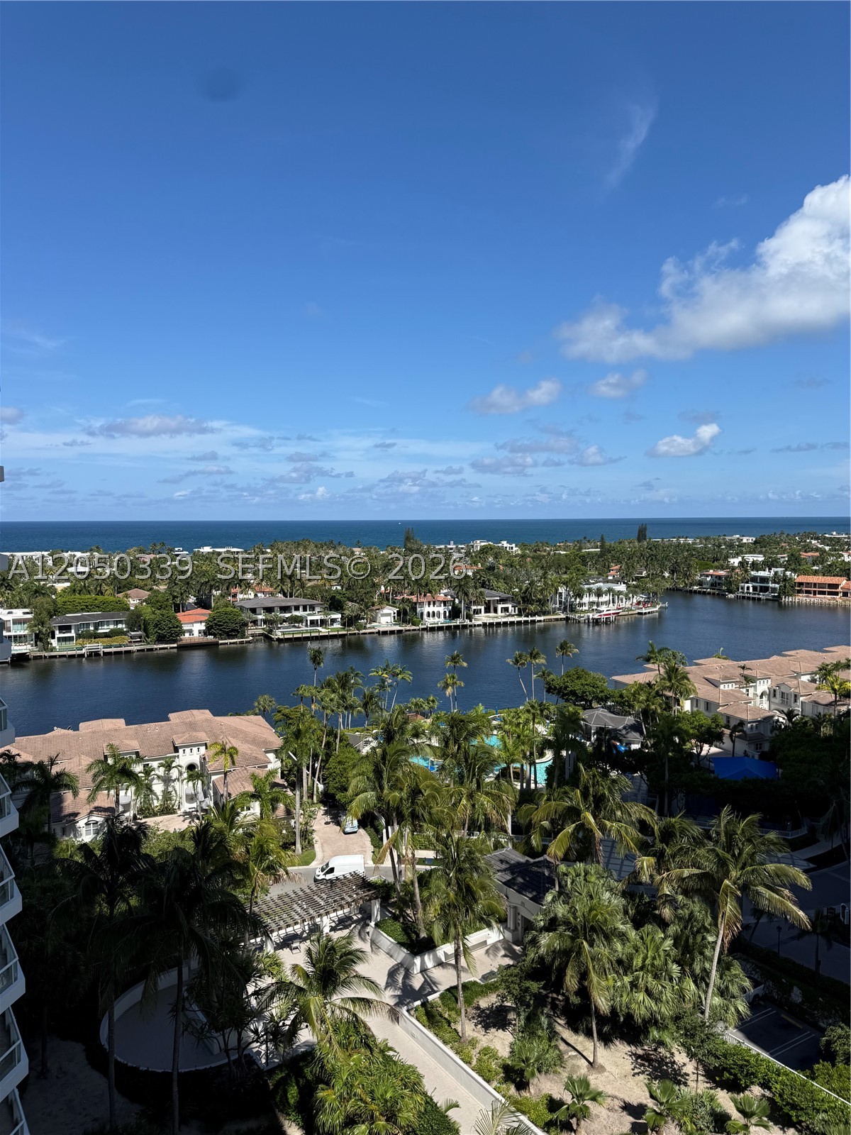 21200 Point Pl #1403, Aventura FL 33180