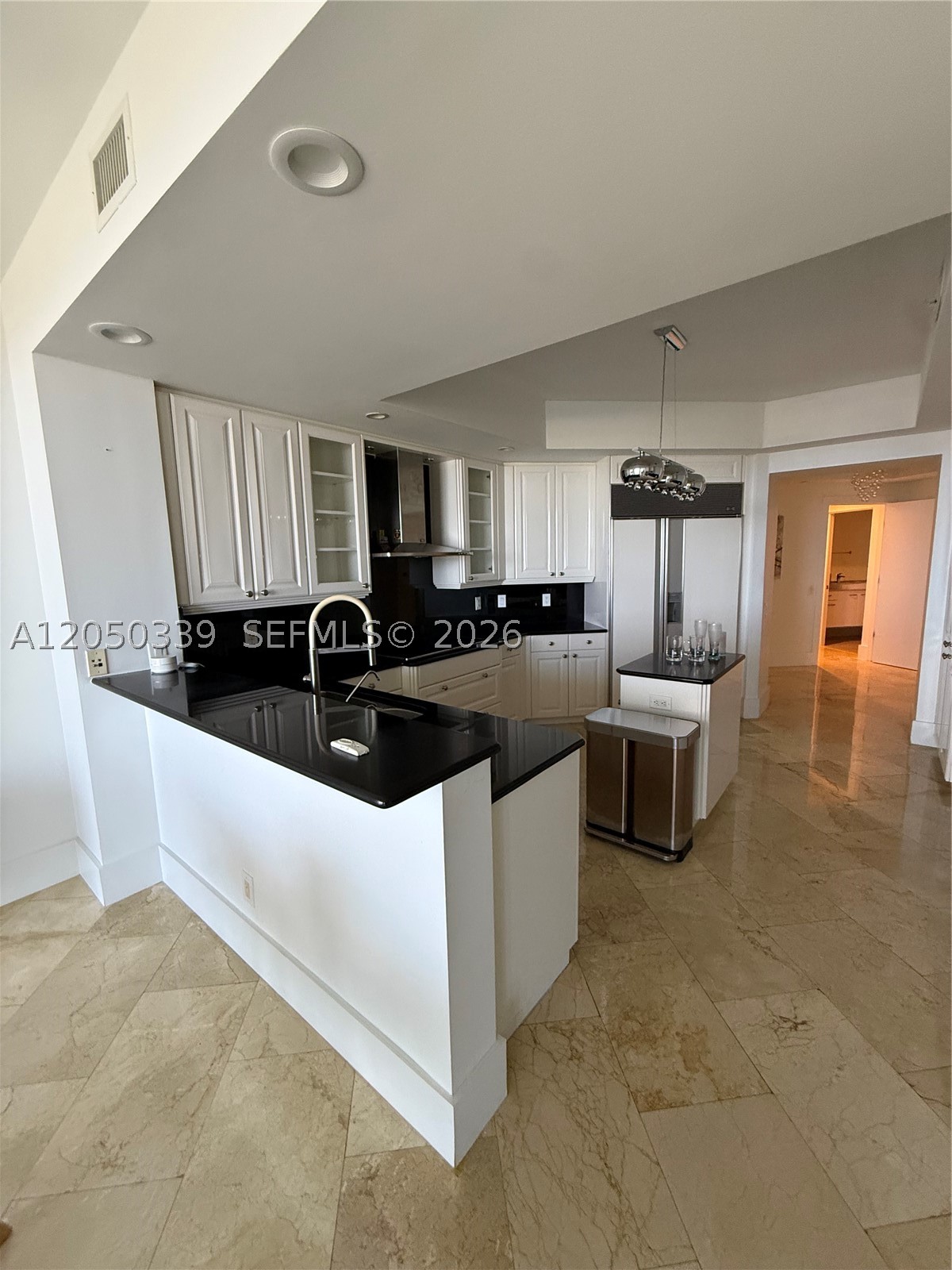 21200 Point Pl #1403, Aventura FL 33180