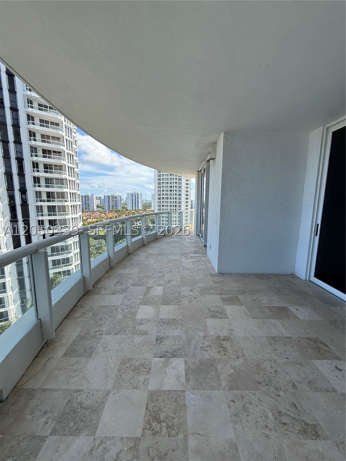 21200 Point Pl #1403, Aventura FL 33180