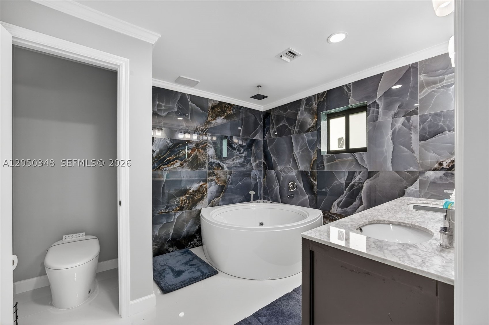 8024 SW 91st Ave, Miami FL 33173