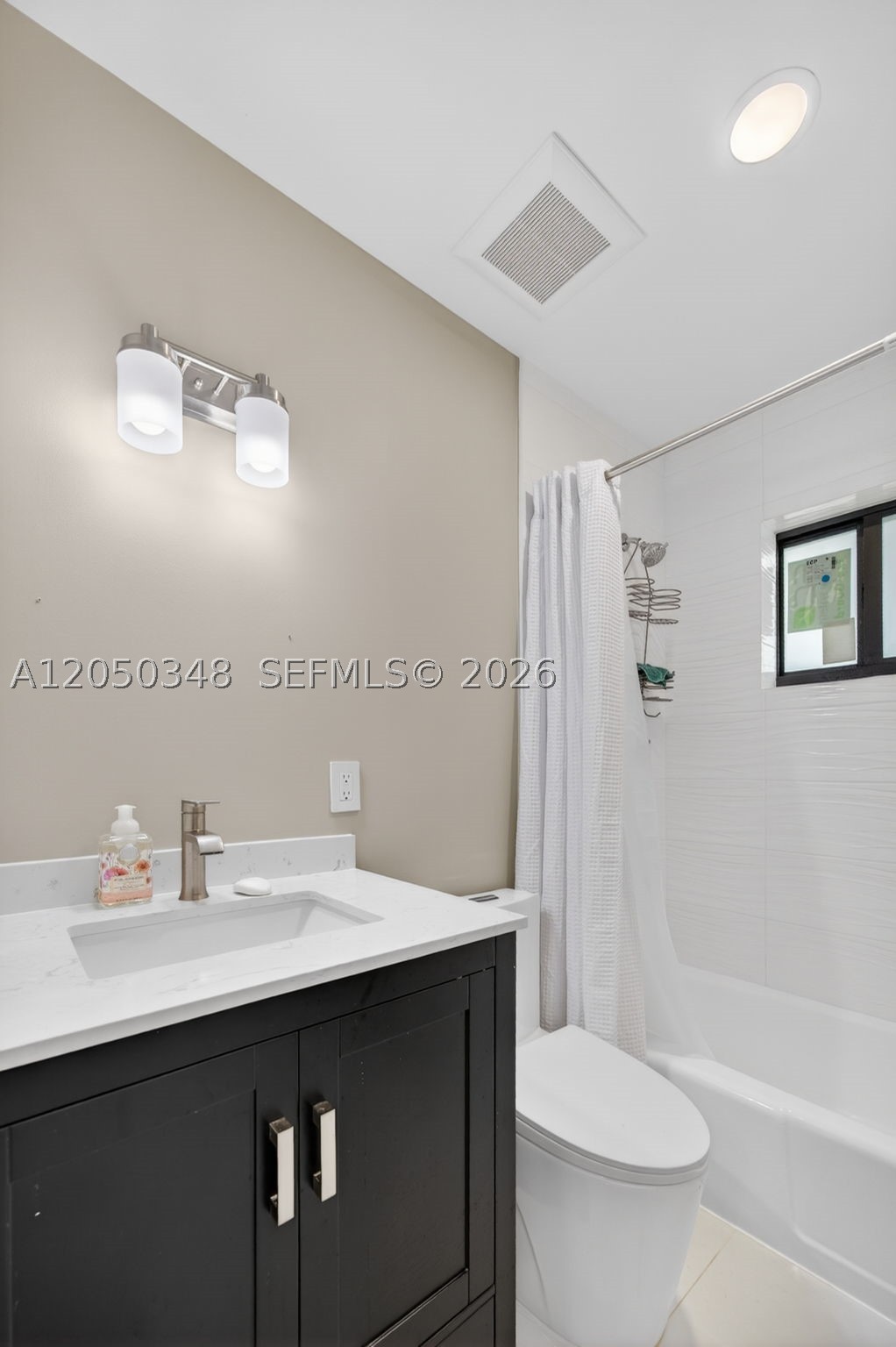 8024 SW 91st Ave, Miami FL 33173