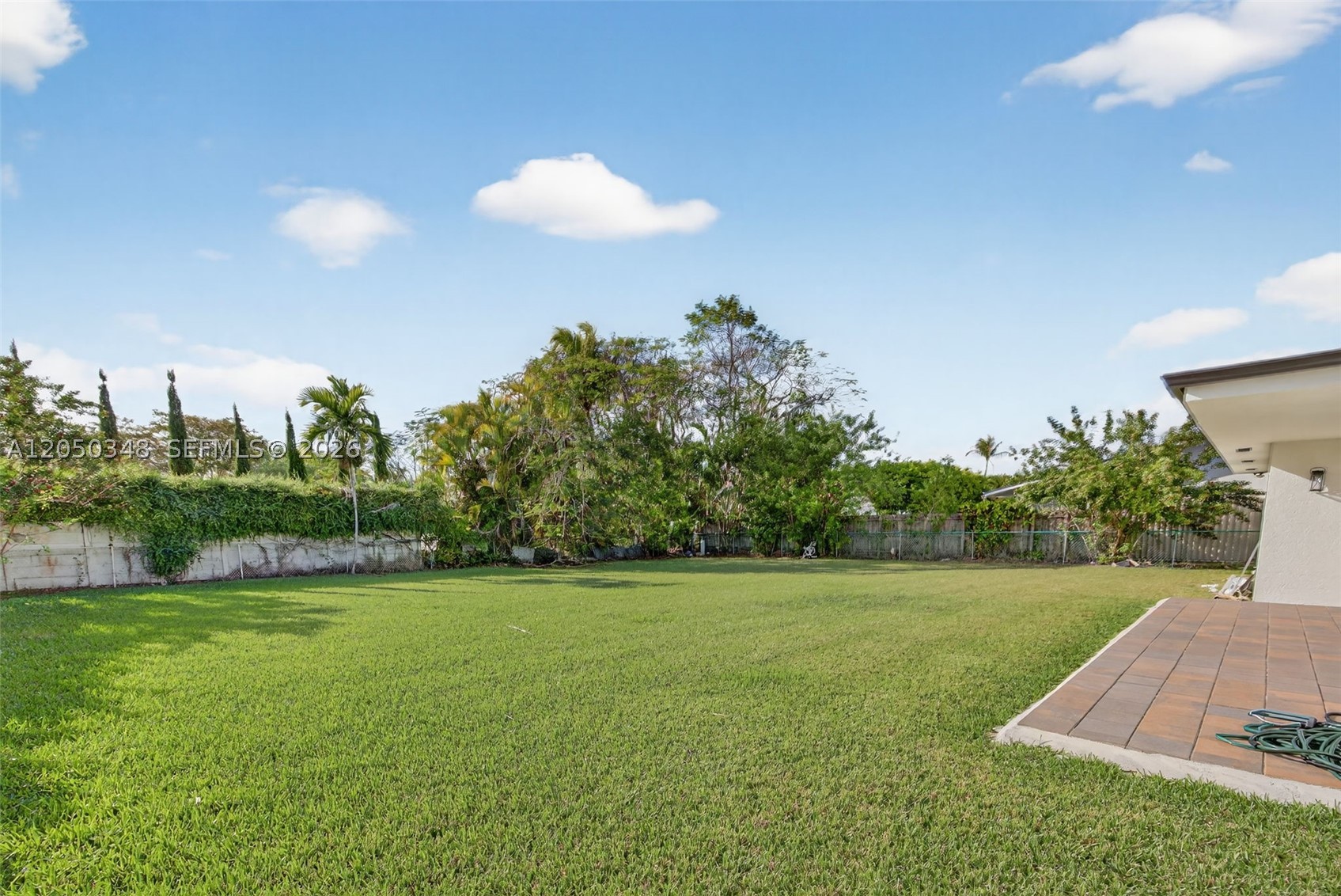 8024 SW 91st Ave, Miami FL 33173