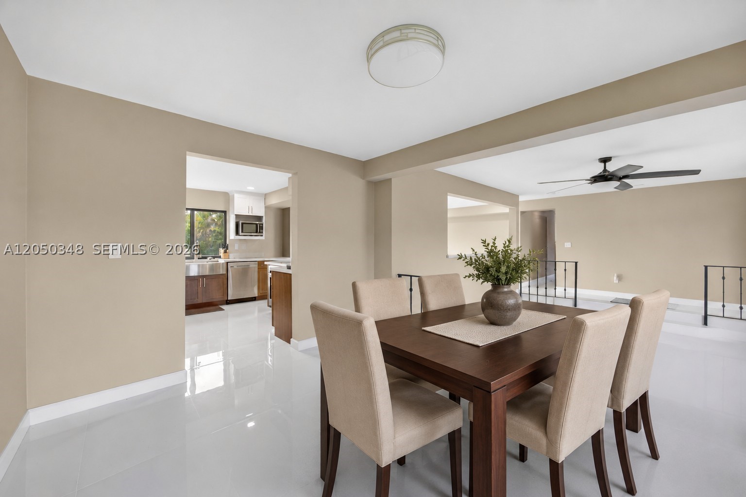 8024 SW 91st Ave, Miami FL 33173
