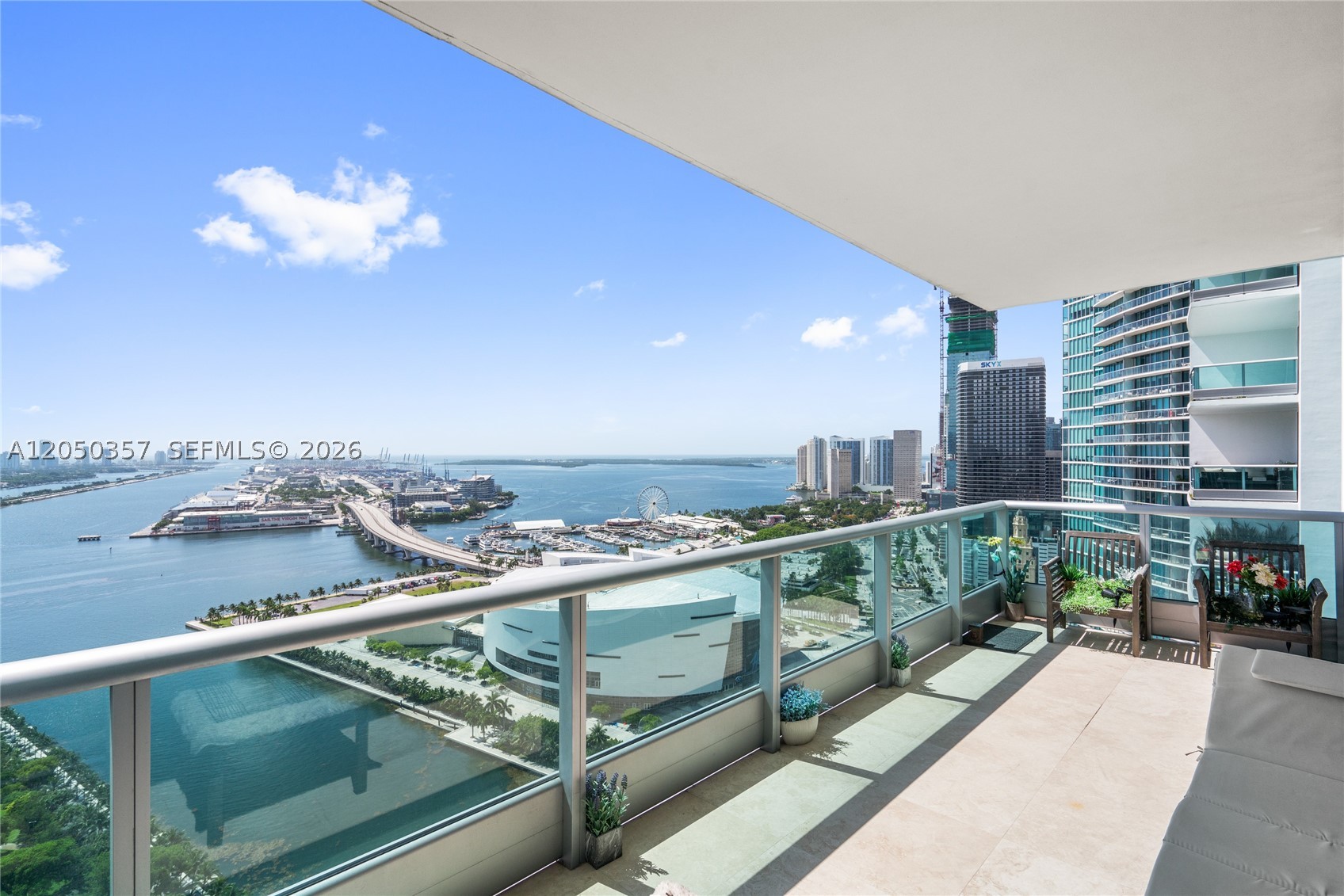 900 Biscayne Blvd #3704, Miami FL 33132