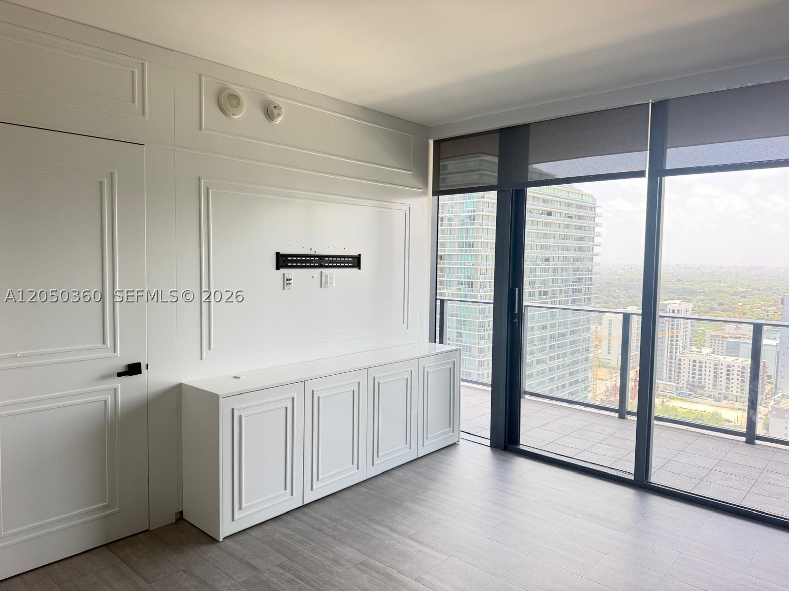 1000 Brickell Plz #3308, Miami FL 33131