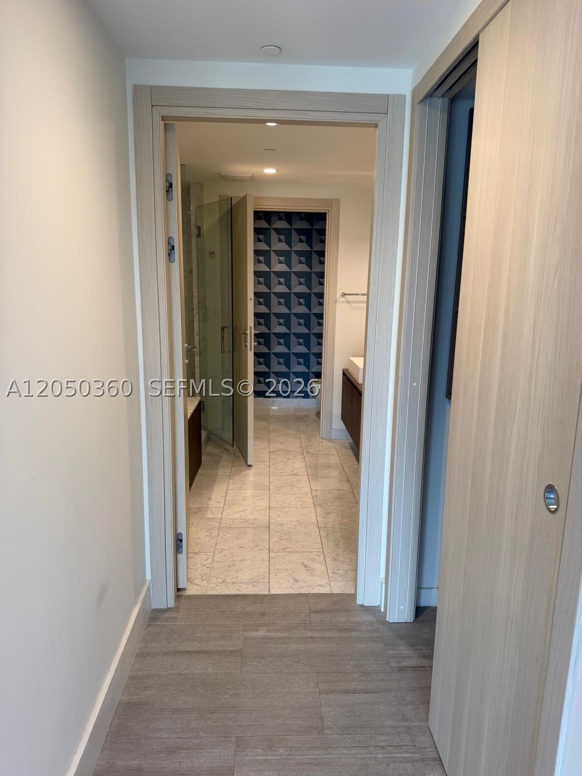 1000 Brickell Plz #3308, Miami FL 33131
