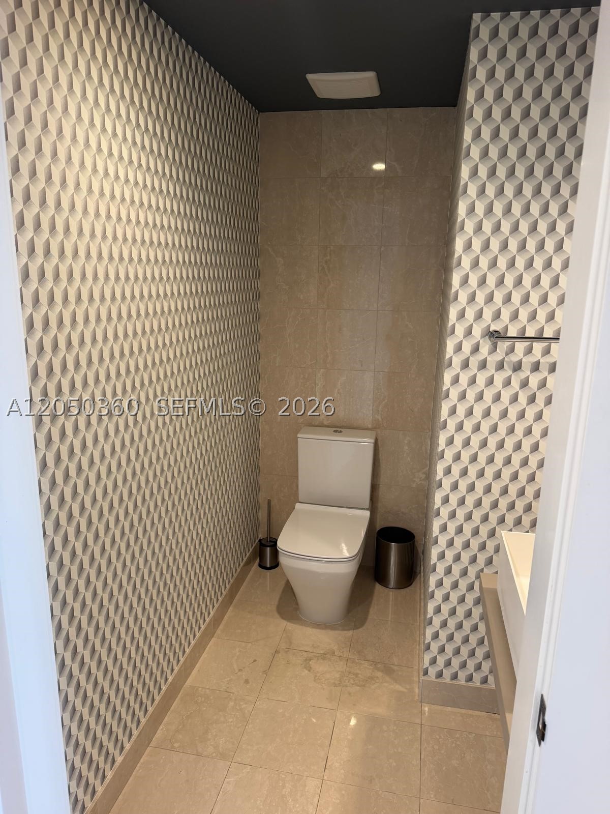 1000 Brickell Plz #3308, Miami FL 33131