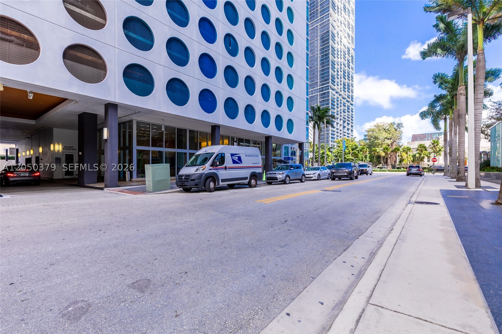 55 SE 6th ST #3807, Miami FL 33131