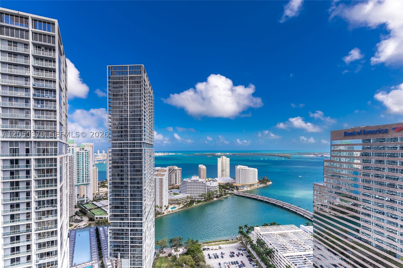 55 SE 6th ST #3807, Miami FL 33131