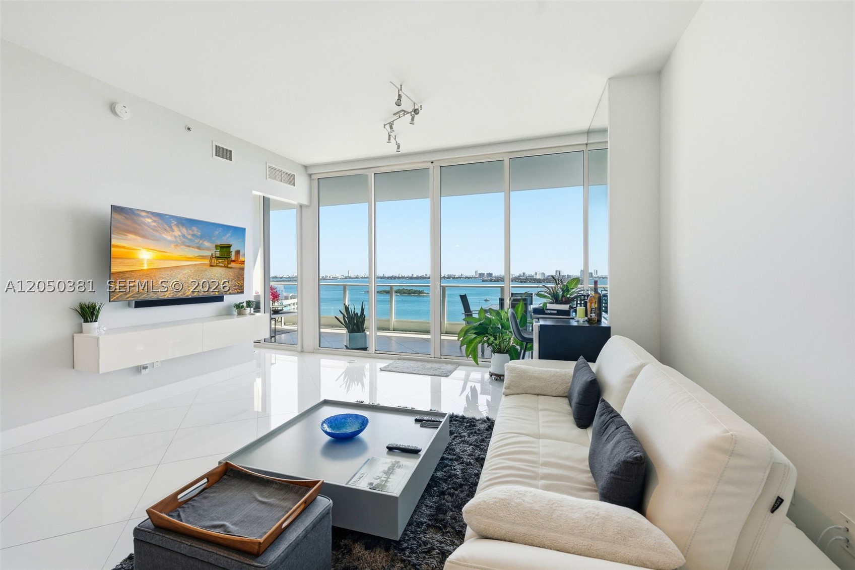 2020 N Bayshore Dr #1908, Miami FL 33137