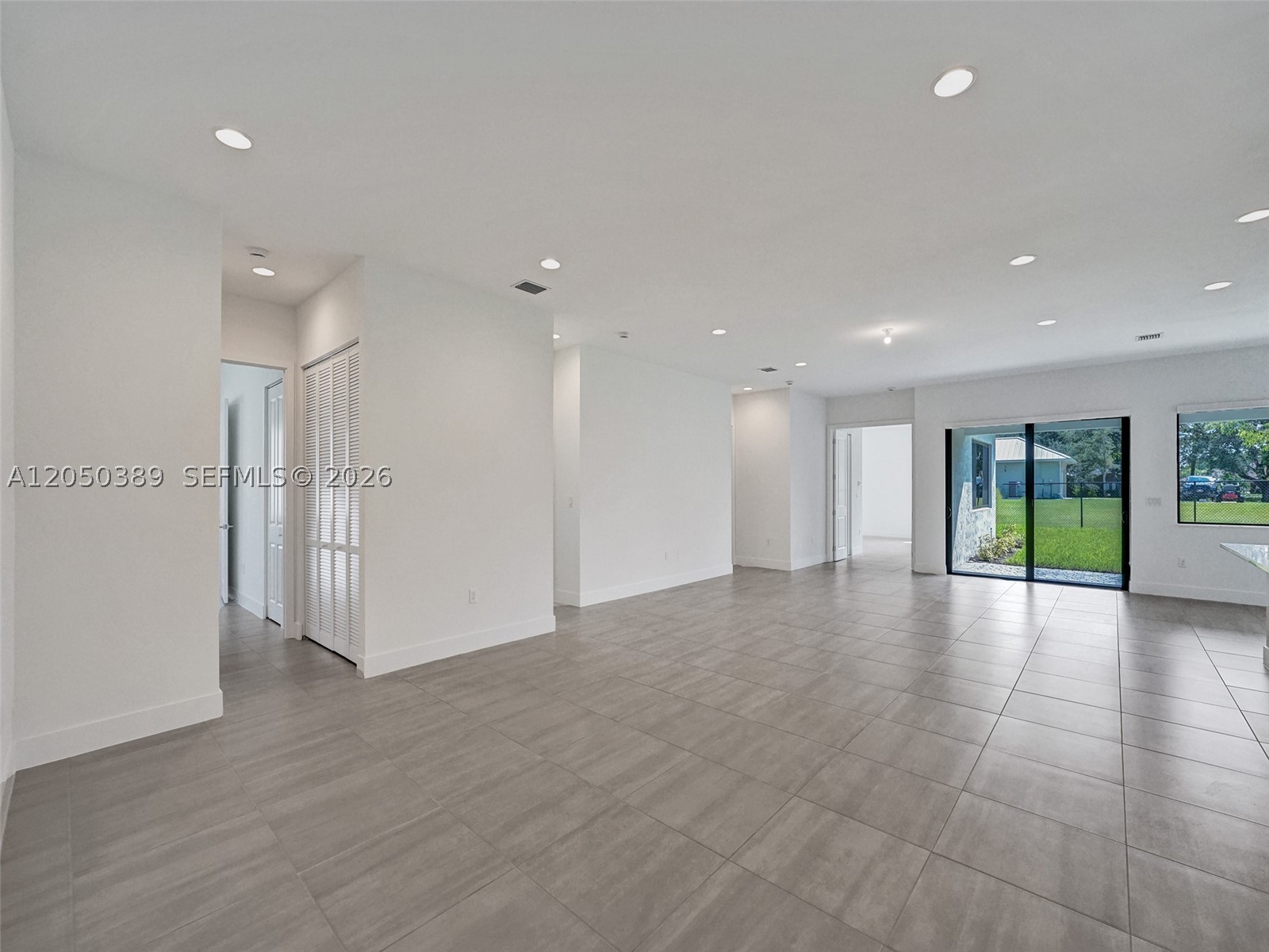 5736 SW 104th Ter, Cooper City FL 33328