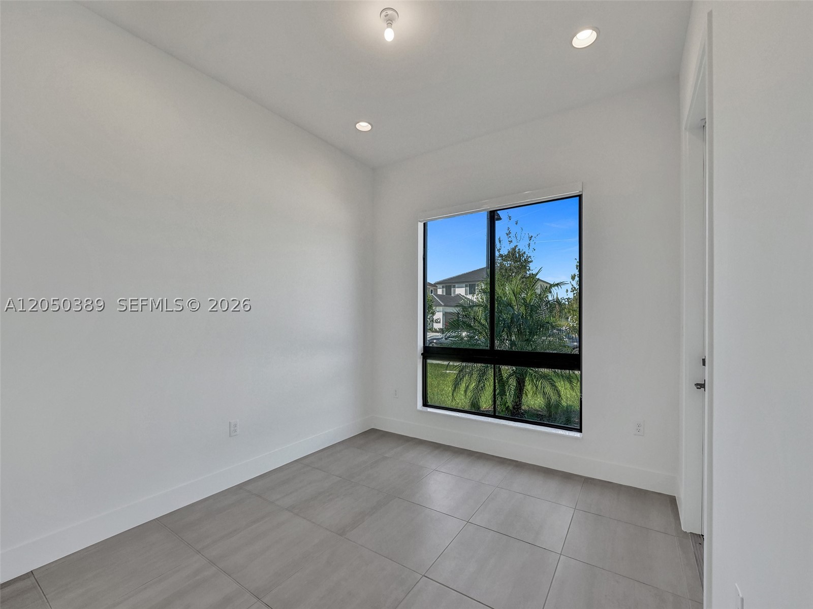 5736 SW 104th Ter, Cooper City FL 33328