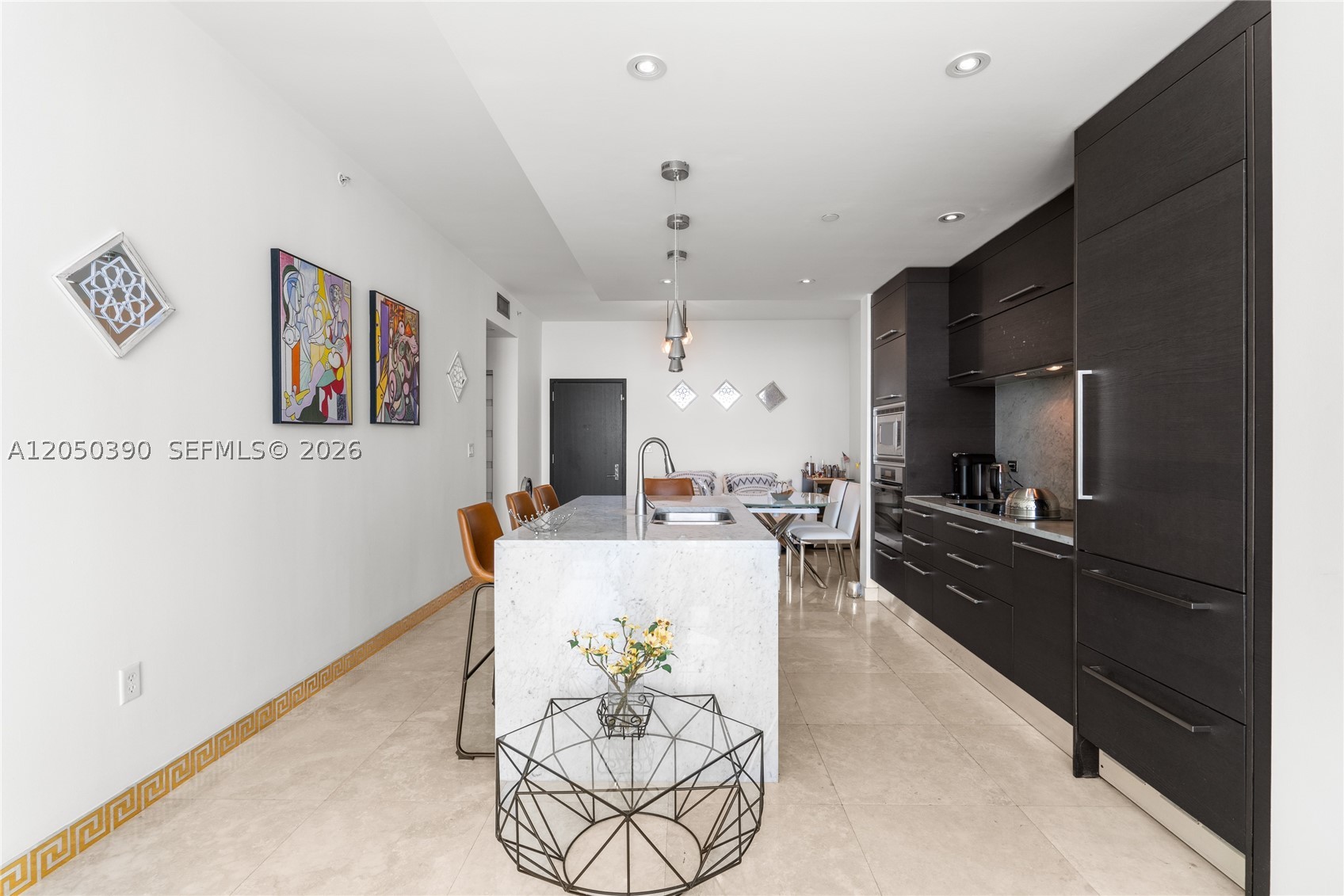 900 Biscayne Blvd #3704, Miami FL 33132