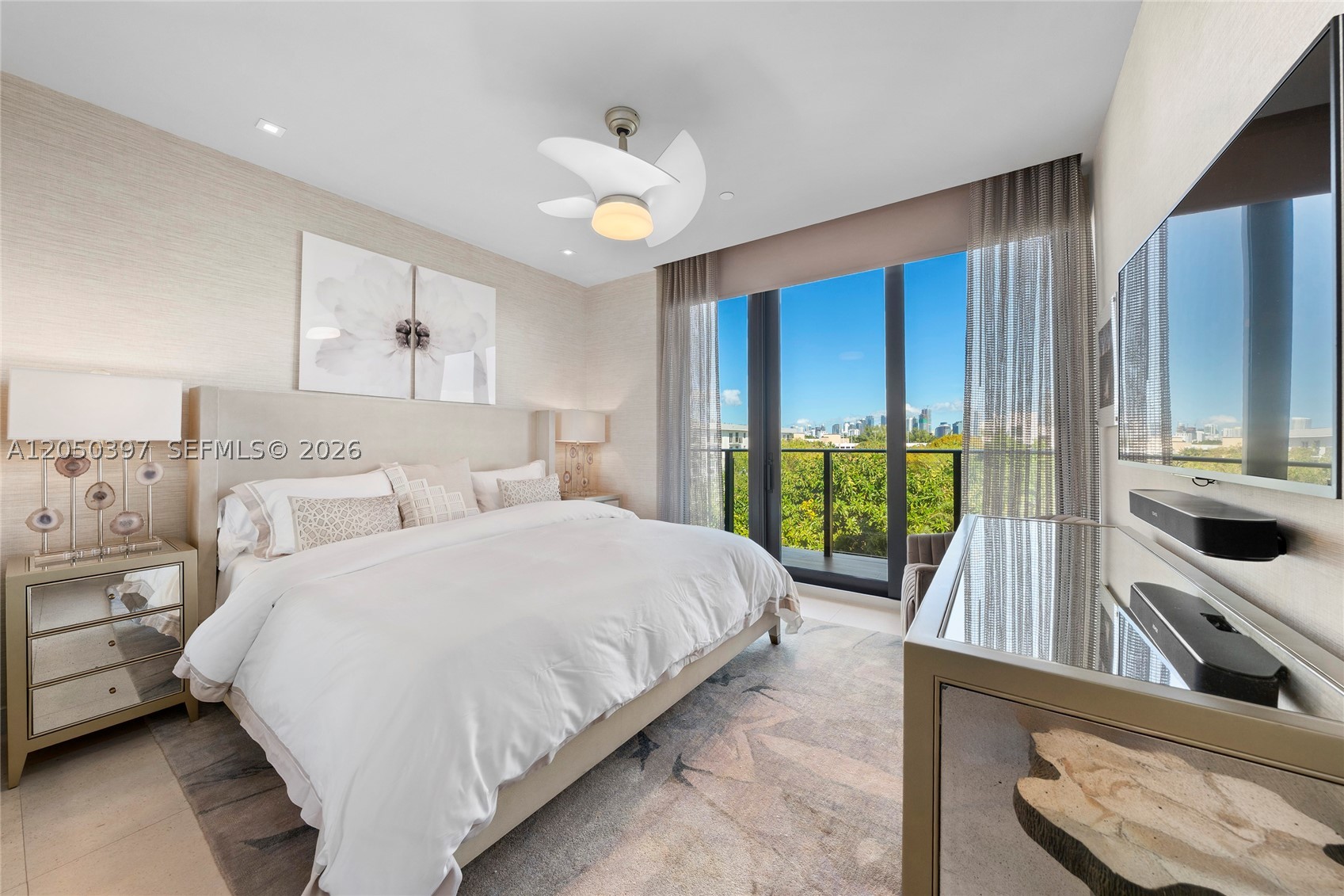 3581 E Glencoe St #403, Miami FL 33133