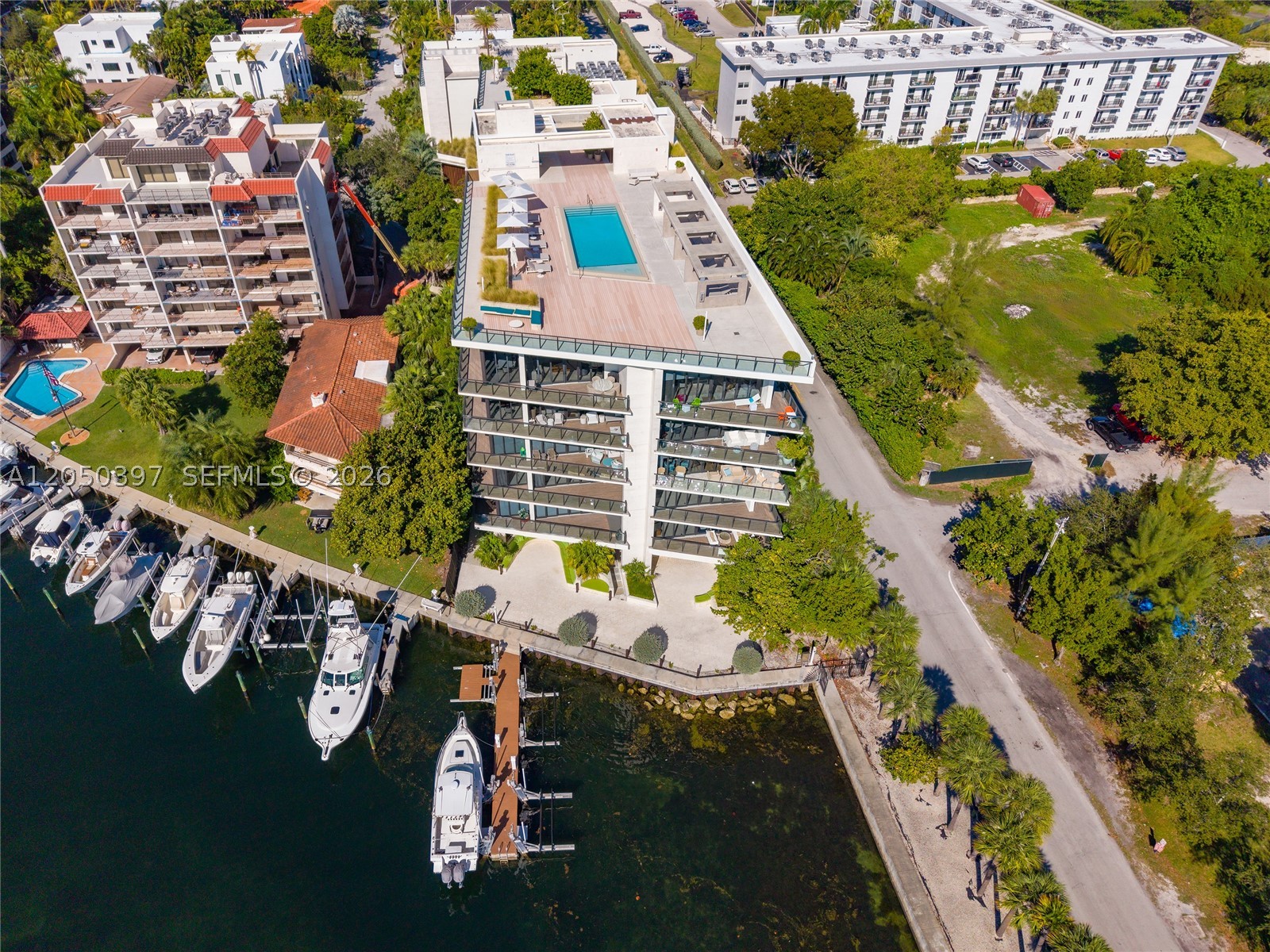3581 E Glencoe St #403, Miami FL 33133
